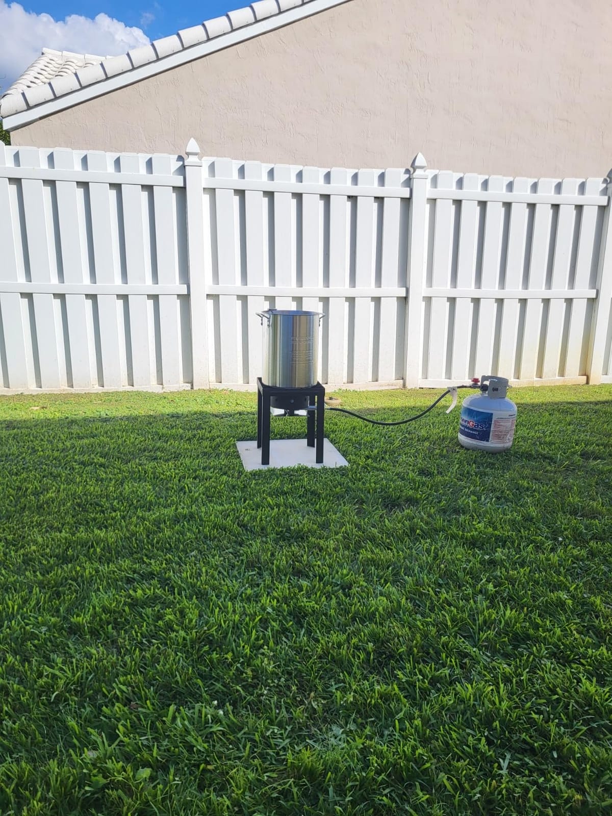 ROVSUN 30QT Turkey Fryer & 10QT Fish Fryer Kit w/ 55,000BTU Propane Stove, Aluminum Outdoor Deep Fryer & Seafood Boiler Steamer w/Baskets, Thermometer, Marinade Injector, Turkey Rack & Rack Lifter customer photo 2