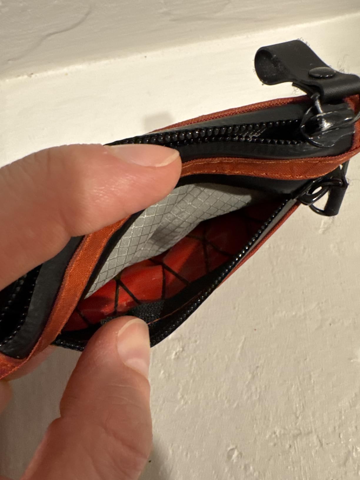 ALPAKA Zip Pouch Pro Slim RFID Blocking Wallet customer photo 1