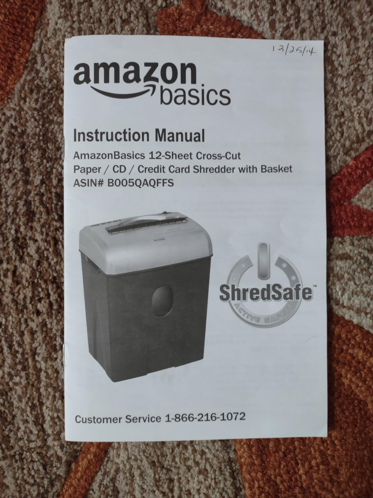 Amazon Basics High Security Micro Cut Paper Shredder, 8 Sheet Capacity, CD and Credit Card Shredder with Pull Out Bin, Black customer photo 2