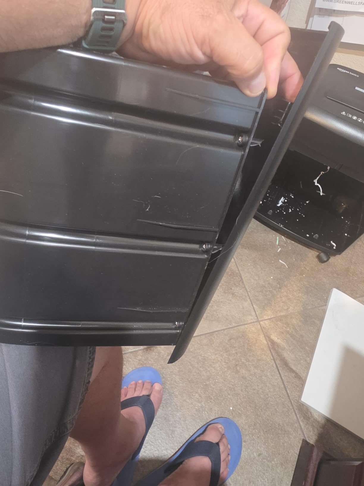 Amazon Basics 12-Sheet Cross-Cut Paper and Credit Card Shredder with Overheat Protection, Black (New Model) customer photo 1