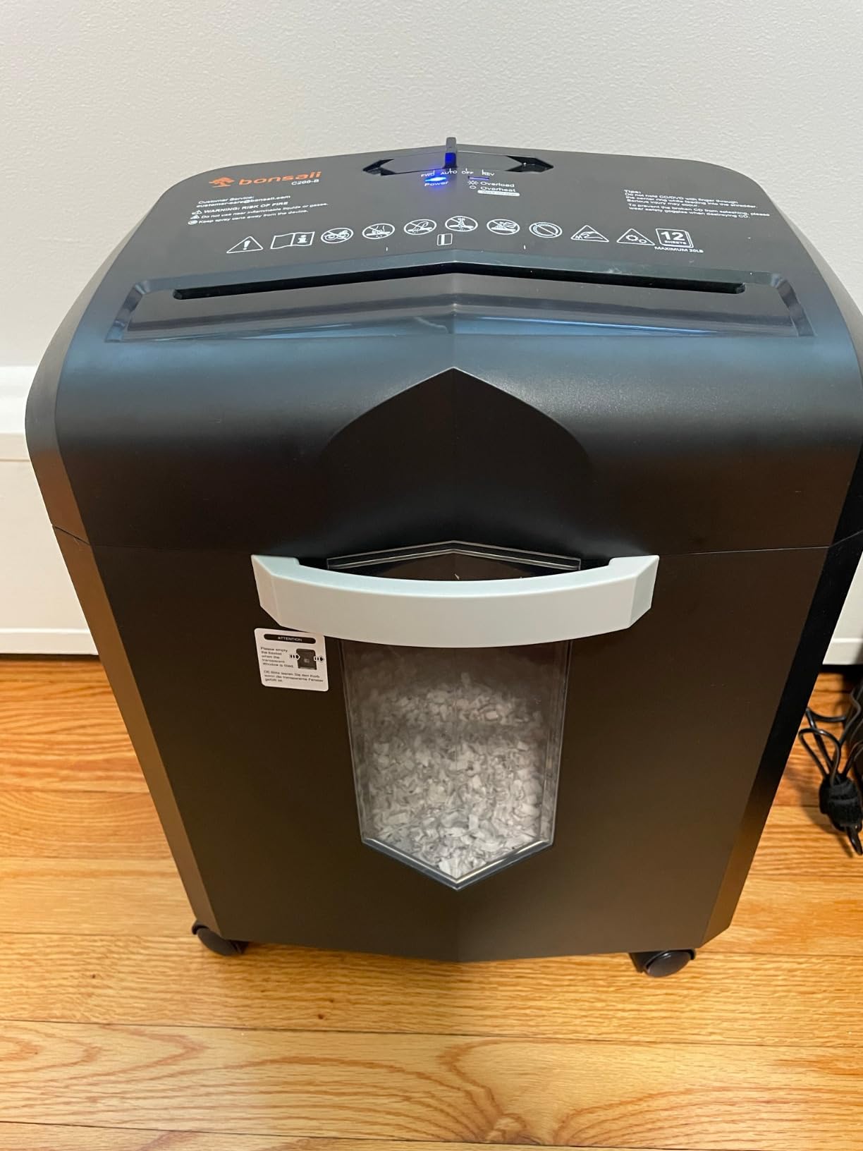 Bonsaii 12-Sheet Micro Cut Shredders for Home Office, P-4 Security Level Paper Shredder for CD, Credit Card, Mails, Staple, Clip, with Jam-Proof System & 4.2 Gal Pullout Bin C266-B customer photo 1