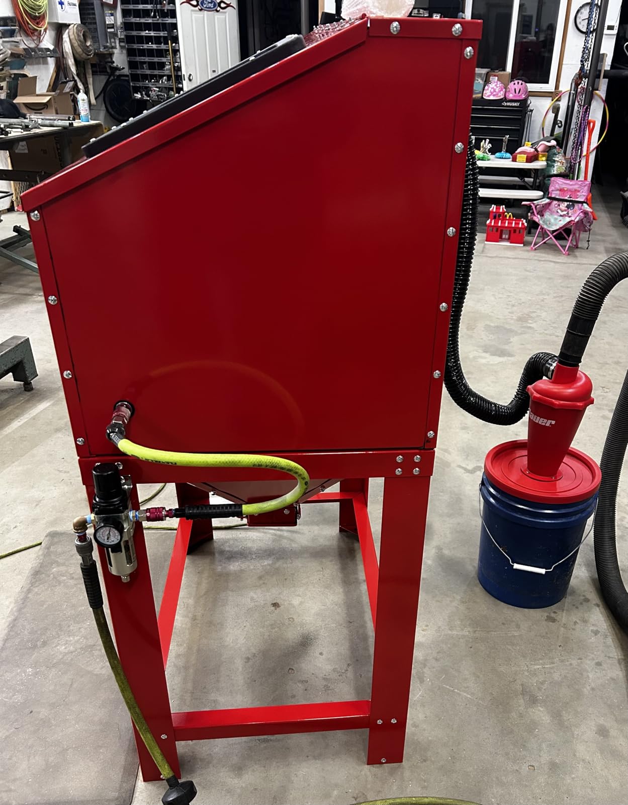 40 Gallon Bench Top Air Sandblasting Cabinet | Heavy Duty Steel, Includes Gun and 4 Nozzles, 60-125PSI/6-25CFM, For Rust Removal, Stain, Paint customer photo 2