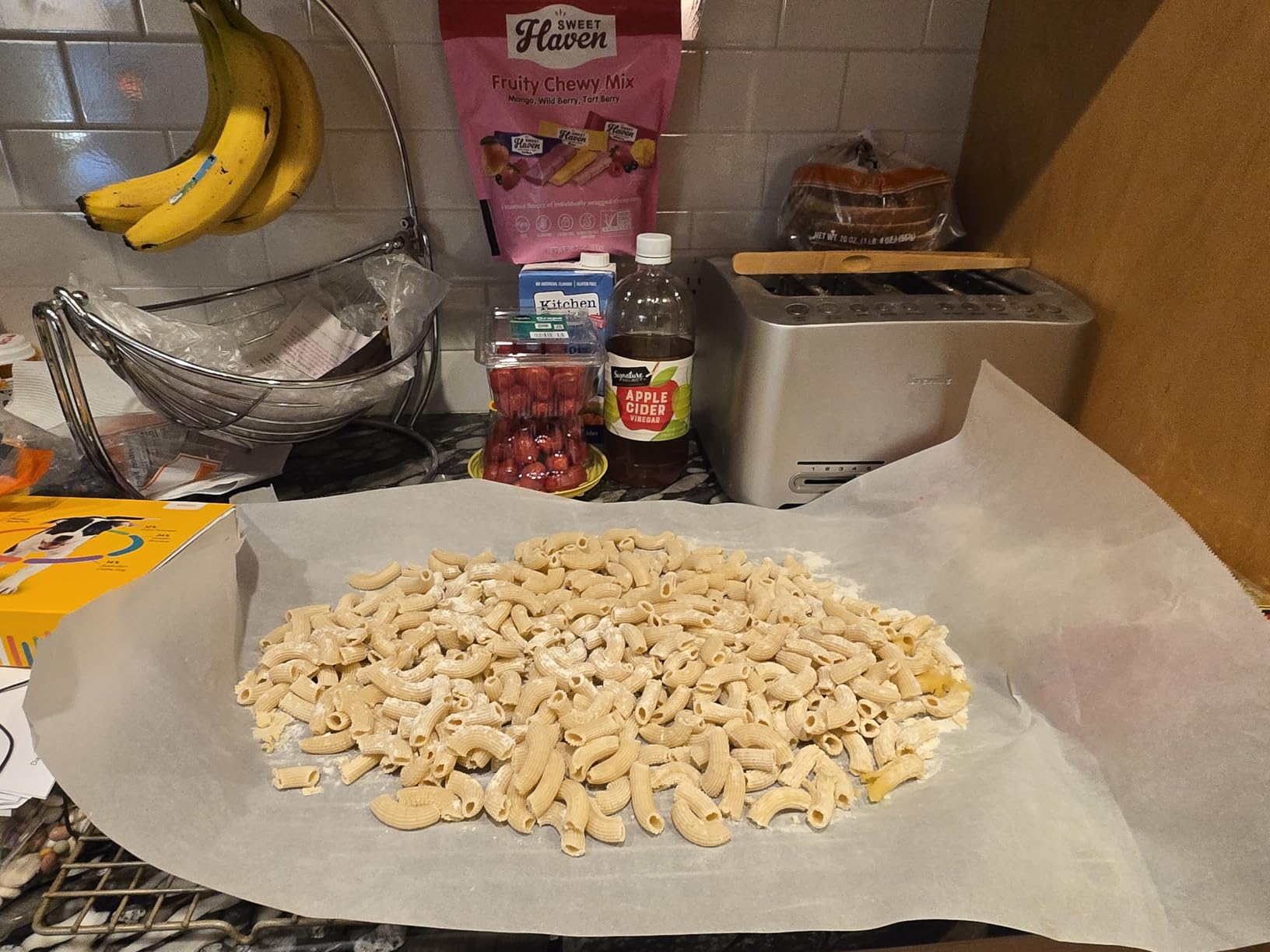 Philips 7000 Series Pasta Maker, ProExtrude Technology 150W, 8 discs, Perfect Mixing Technology, Prepare up to 8 Portions, HomeID App, White, (HR2660/03) customer photo 1