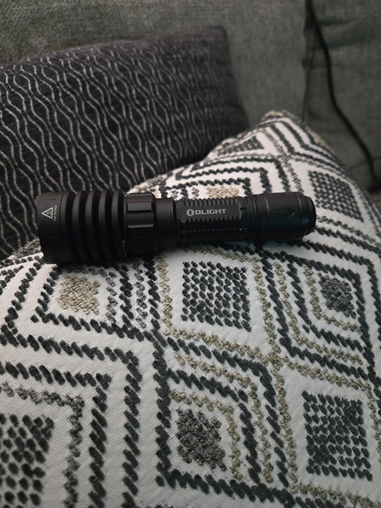 OLIGHT Warrior X 4 Rechargeable Tactical Flashlight 2,600 High Lumens with 630 Meters Long Range Thrower, Powerful Tail-Switch Light with USB-C Charging, Dual-Output for Daily (Black) customer photo 1