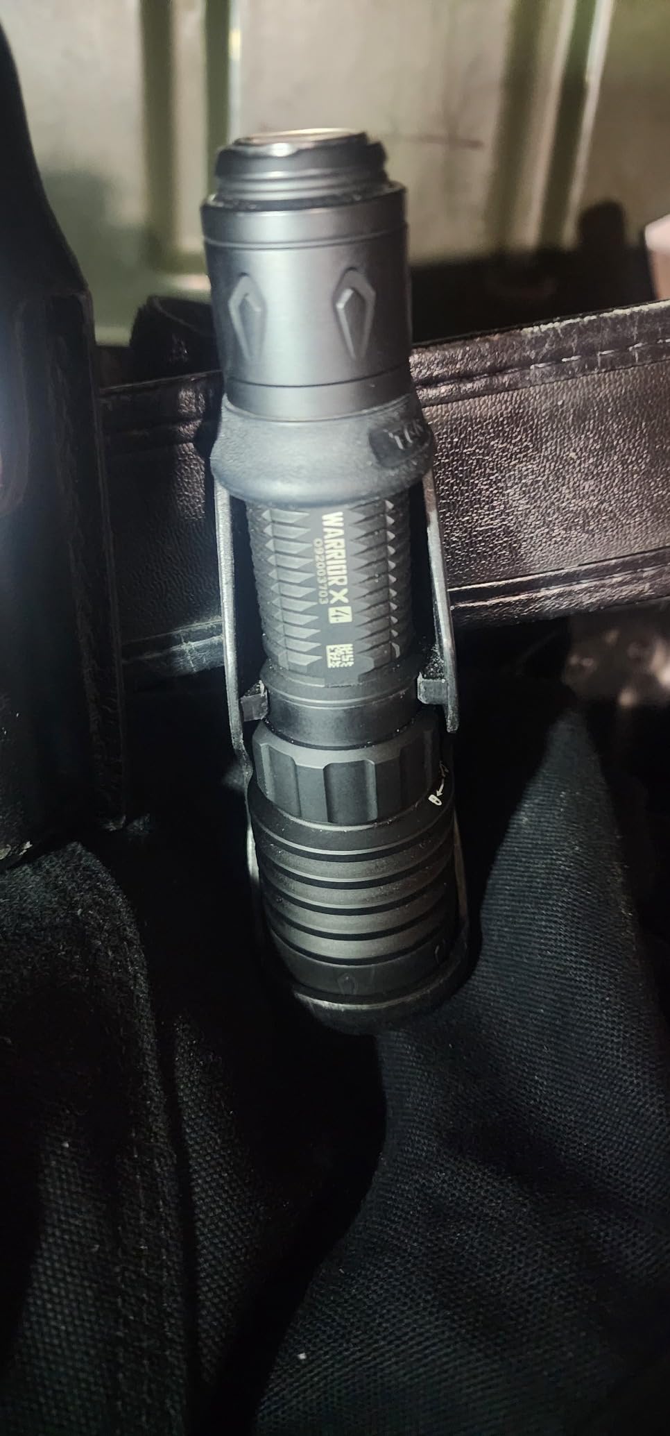 OLIGHT Warrior X 4 Rechargeable Tactical Flashlight 2,600 High Lumens with 630 Meters Long Range Thrower, Powerful Tail-Switch Light with USB-C Charging, Dual-Output for Daily (Black) customer photo 2