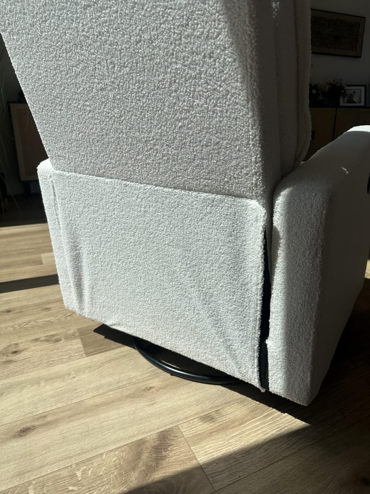 Oxford Baby Uptown Upholstered Glider Recliner Rocking Chair 360° Swivel for Nursery and Living Room - Boucle White customer photo 2
