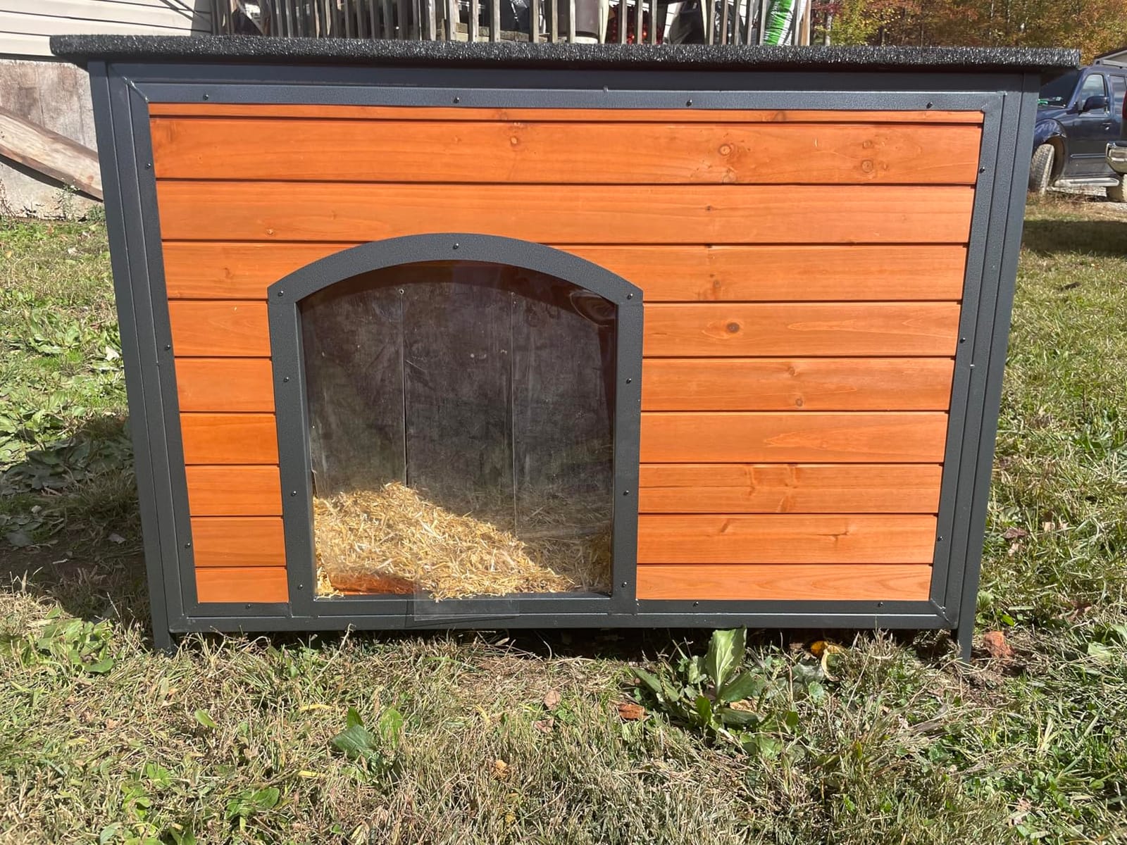 Outdoor Insulated Wooden Dog House Weatherproof Chew Resistant Metal Frame customer photo 1