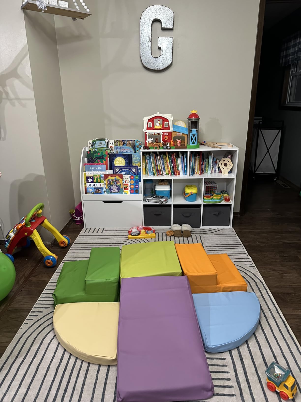 TODIBY 6-Piece Soft PU Leather Toddlers Climbing Toys, Baby Foam Climbing Blocks for Toddlers, Foam Play Gym Climber Structures for Toddler 3, Indoor Climb and Crawl Activity Play Set customer photo 1