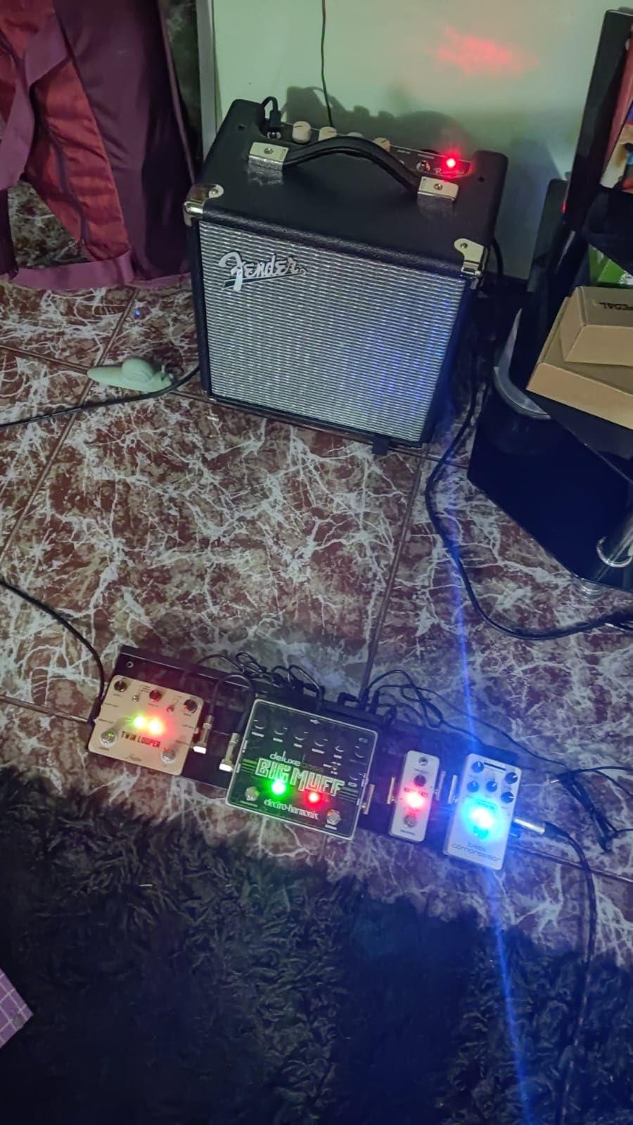 LEKATO Pedalboard, Pedal Board with Built-in Power Supply, 19x12.2x1.8
