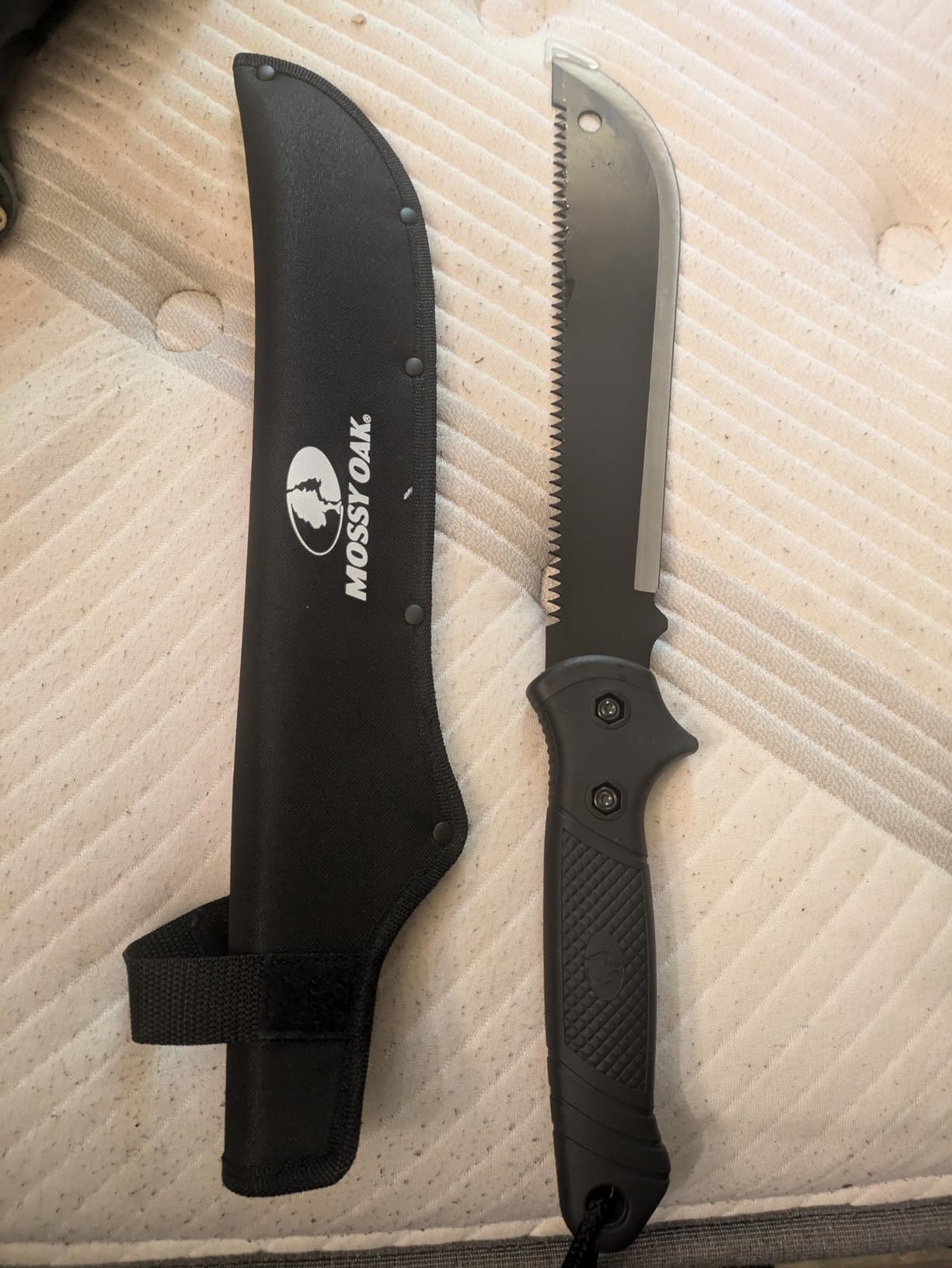 Mossy Oak Machete with Saw, 19
