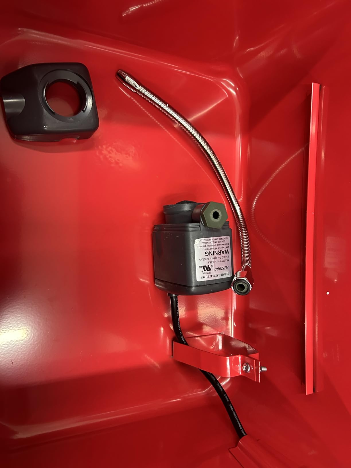 Jack Boss 3.5 Gallon Capacity Portable Steel Cabinet Parts Washer with 110V Electric Pump for Wheel Bearings, Gears, and Carburetors, Red customer photo 1