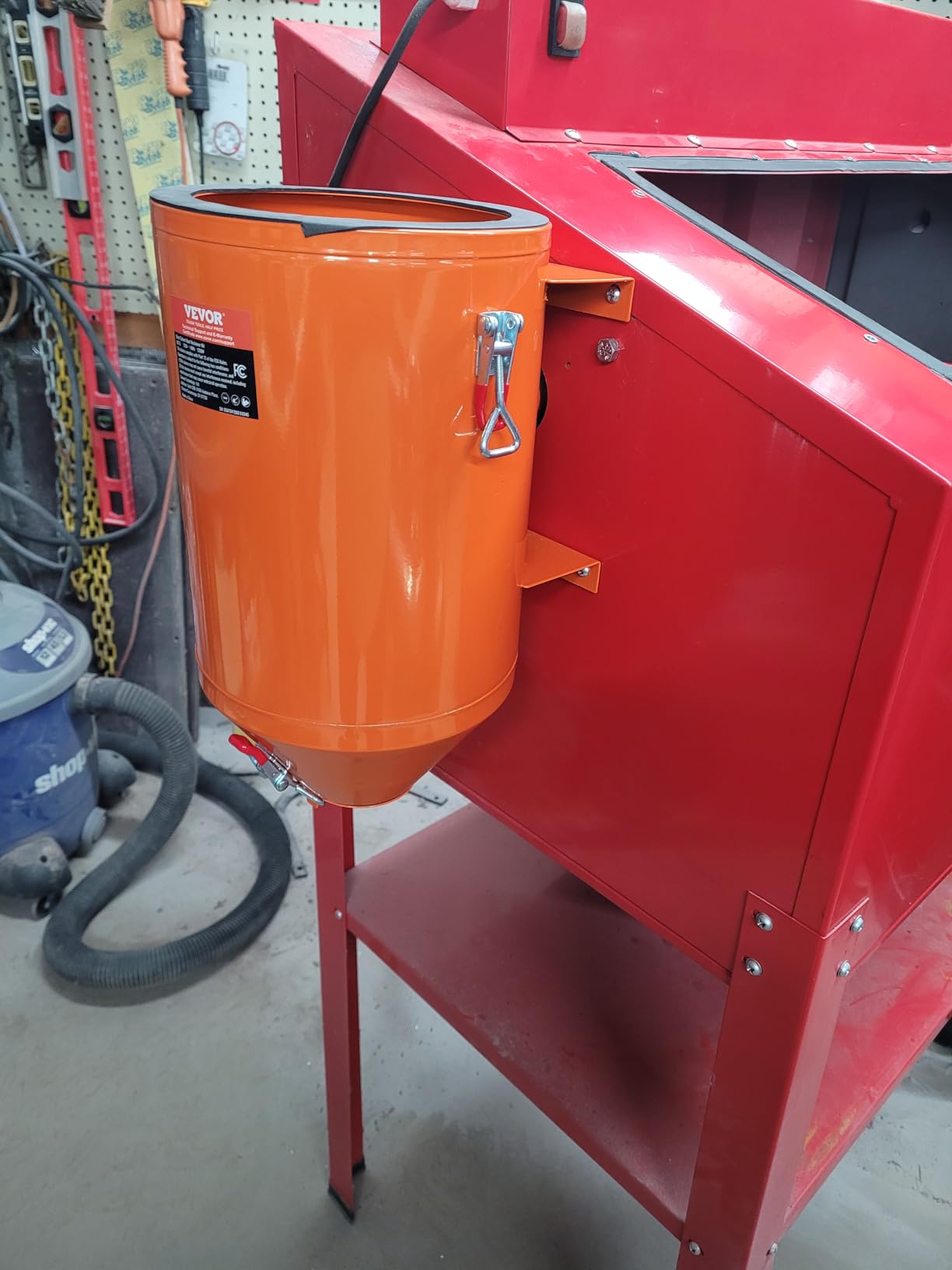60 Gallon Sandblasting Cabinet, 40-120PSI Sand Blasting Cabinet with Stand, Heavy Duty Steel Sand Blaster with Blasting Gun & 4 Ceramic Nozzles for Paint, Stain, Rust Removal customer photo 2