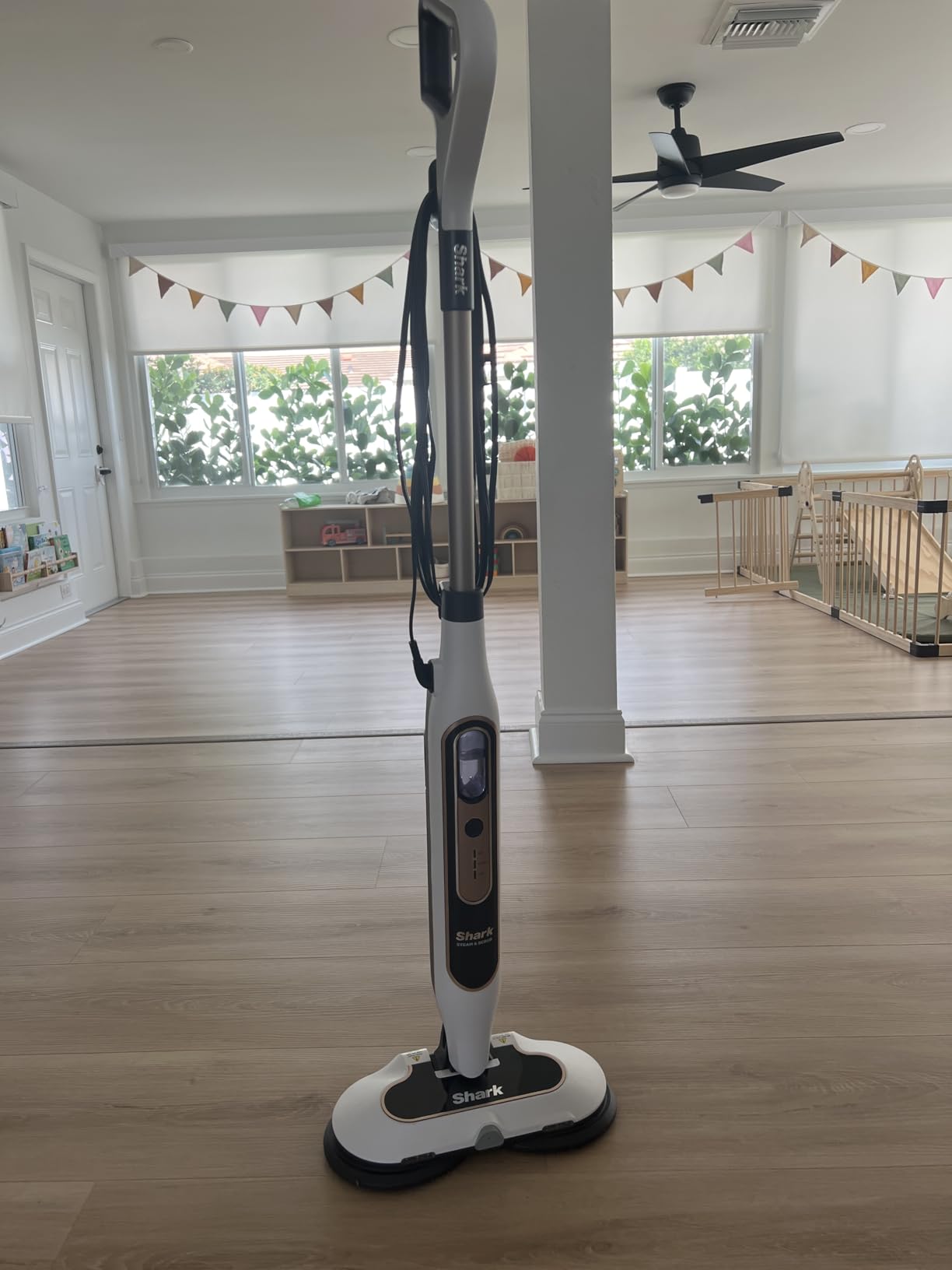 Shark Steam & Scrub with Steam Blaster Technology, White, S8201 | All-in-One Hard Floor Steam Mop with 3 Steam Modes & LED Headlights customer photo 1