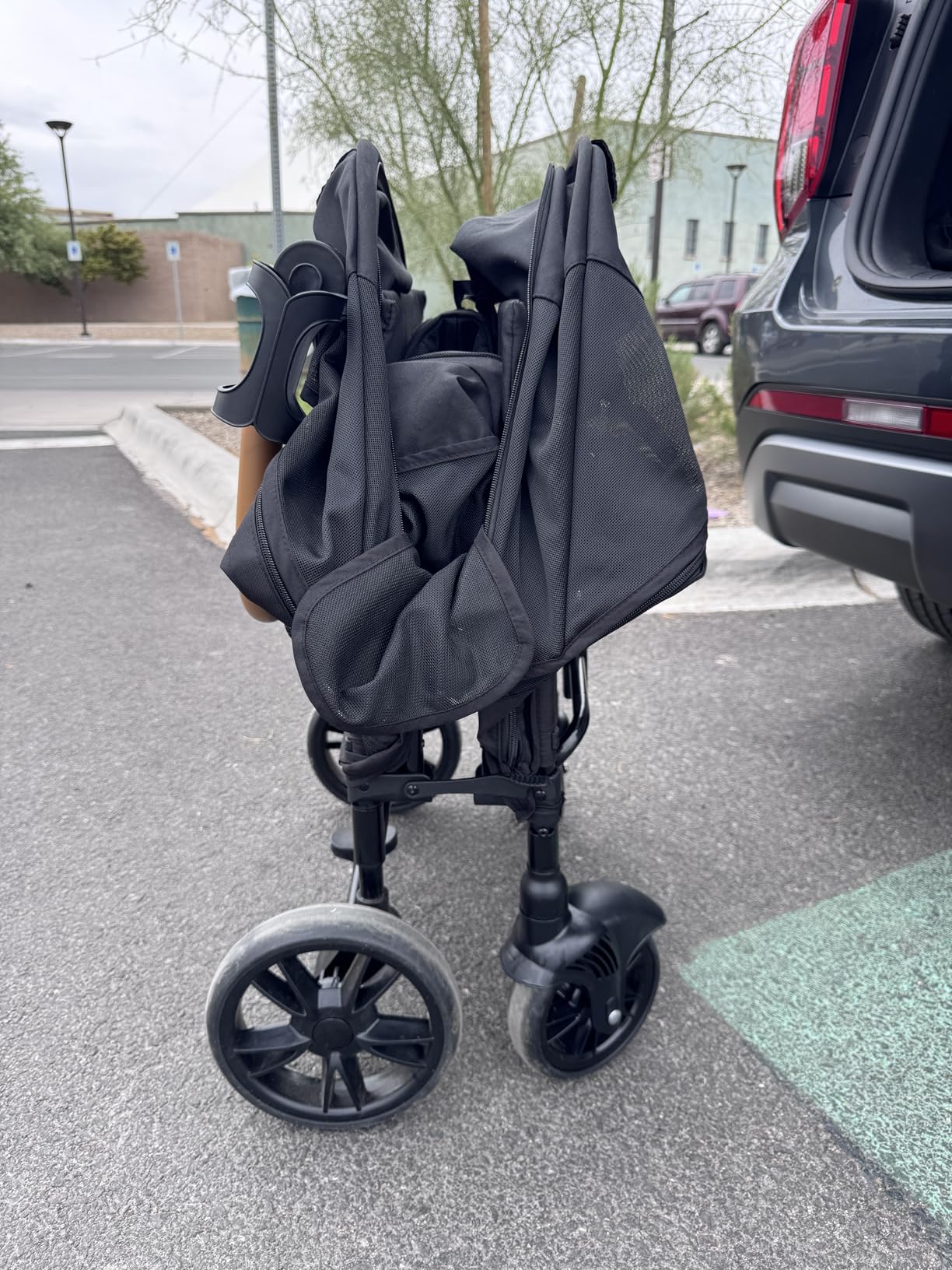 MRZLB Luxury Wagon Stroller for 2 Kids & Cargo-Lightweight Travel Stroller | Foldable Push Pull All-Terrain Double Wagon for 2 Toddlers, 5-Point Harness, Adjustable Handle, Canopy, Tray Table, Cup Holder customer photo 2