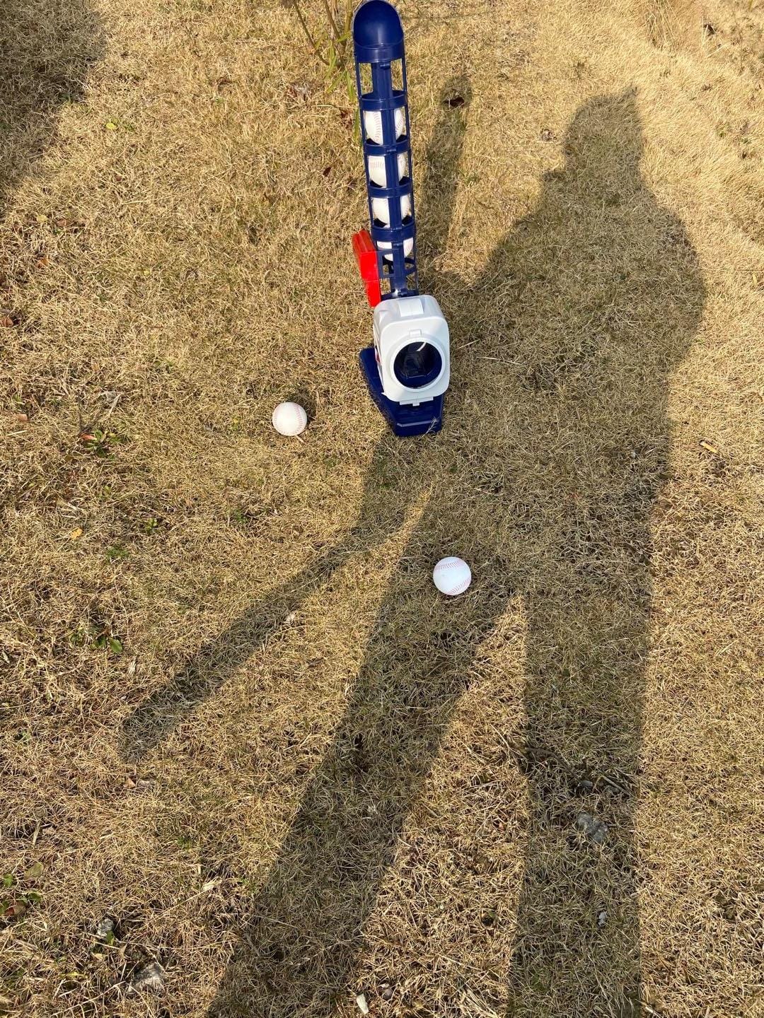 iPlay, iLearn Kids Pitching Machine Toys, 2 in 1 RC Baseball Tennis Pitcher, Auto Ball Launching Bat, Boy Outdoor Outside Sports Backyard Game, Birthday Gift 5 6 7 8 10 12 Yr Youth-Partially Assembled customer photo 2