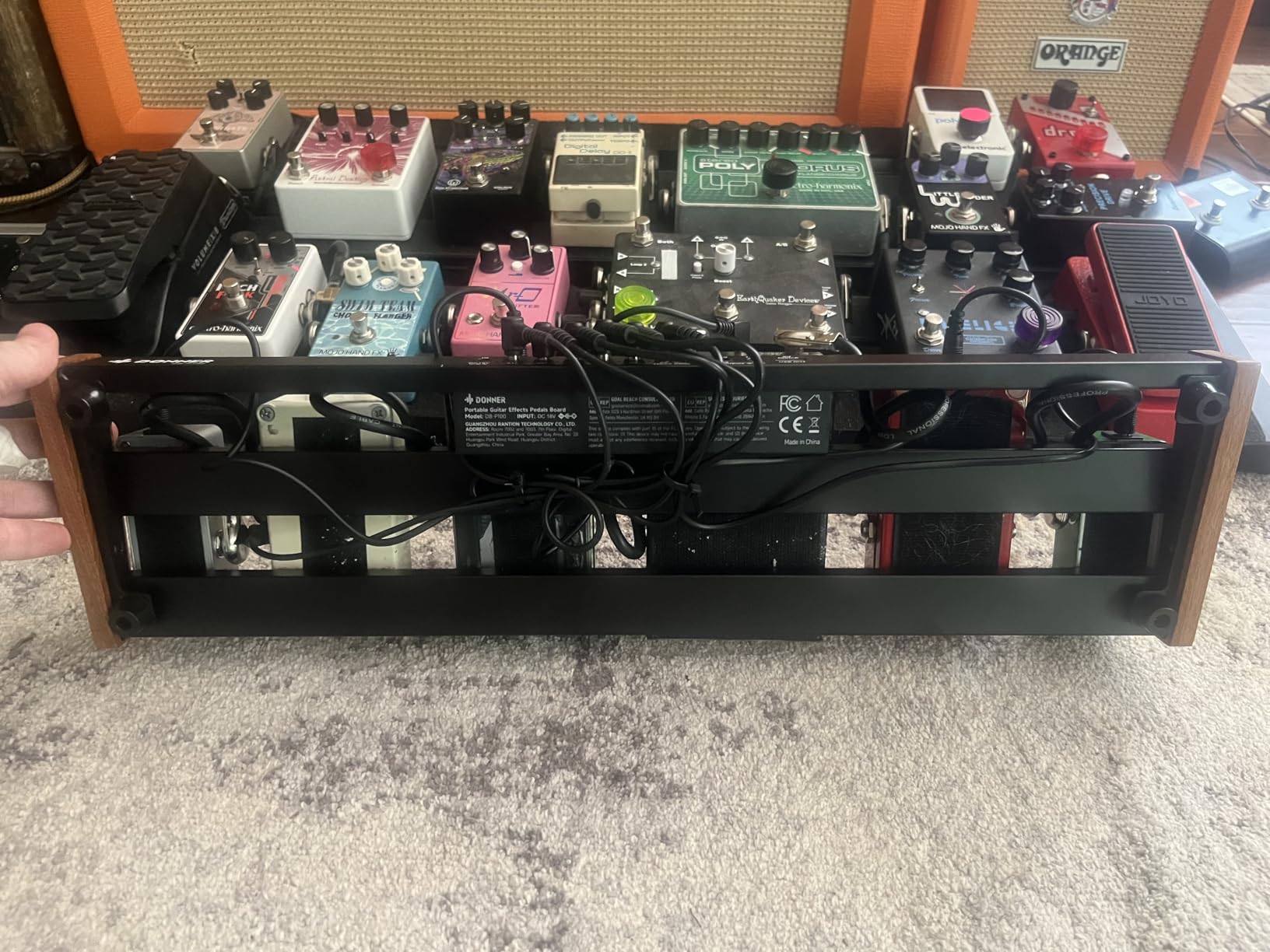 Donner Guitar Pedal Board with Built-in Power Supply, Aluminium Alloy Effects Pedalboard, DB-P300, 3.4Lb, 19.7 * 12.3 * 1.8