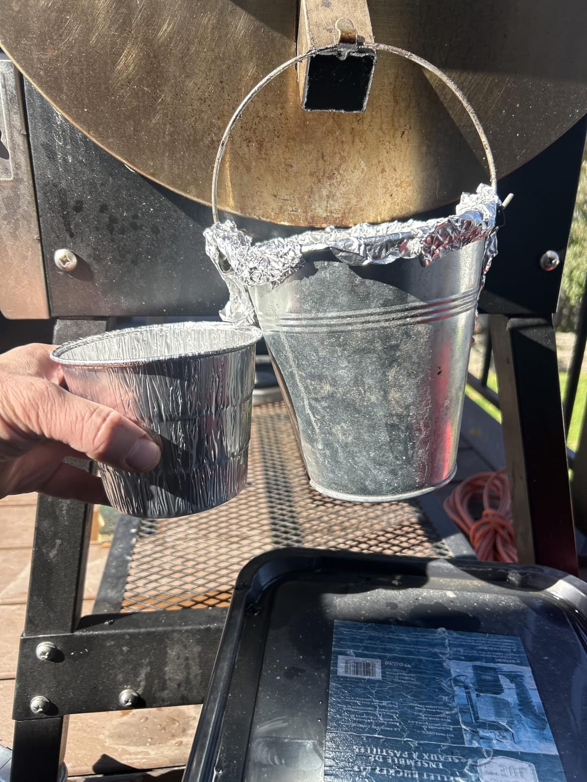 15 Pack BAC407 Grease Bucket Liner for Traeger Grills,Drip Liner Drip Pan for HDW152 Grease Bucket Traeger Pro Series 575/780, 20/22/34, Ironwood 650/885 Grills customer photo 1