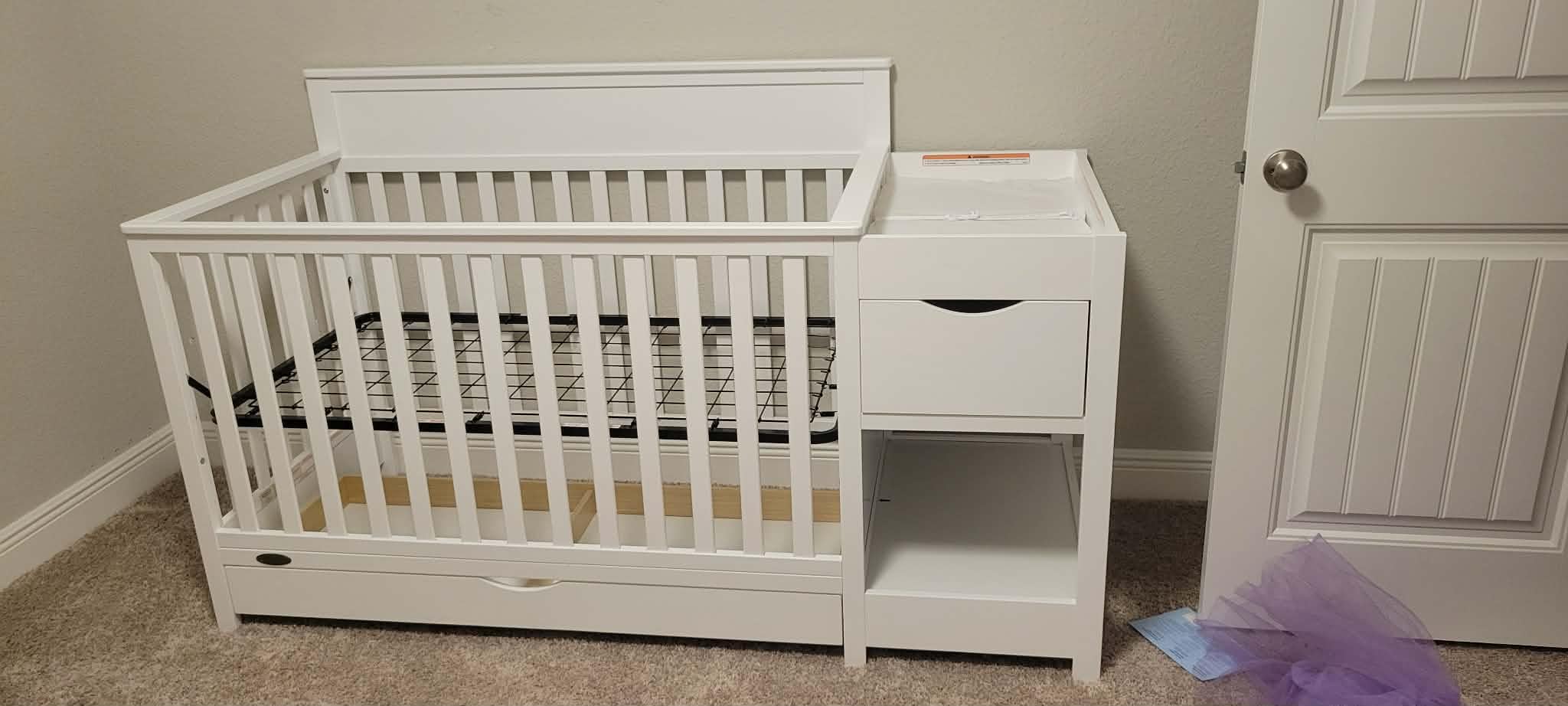 Graco Shiloh 5-in-1 Convertible Crib & Changer with Drawer, Frosted Oat | GREENGUARD Gold Certified, Baby Crib & Changing Table Combo, Includes Water-Resistant Changing Pad, Converts to Full-Size Bed customer photo 2