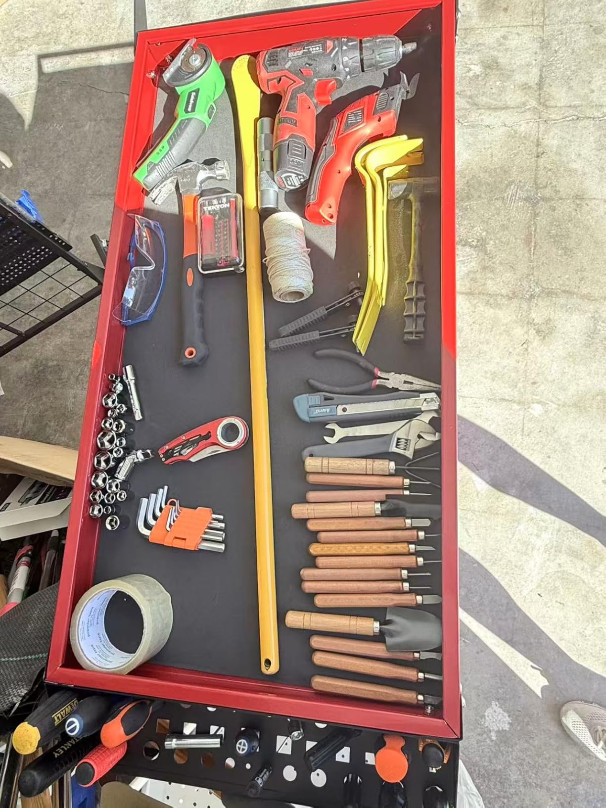 3-Tier Heavy Duty Metal Rolling Tool Cart with Drawers, Red Black | 660 Lbs Capacity, Pegboards, Locking Casters, Industrial Utility, For Mechanics, Garage, Workshop & Warehouse Storage customer photo 1