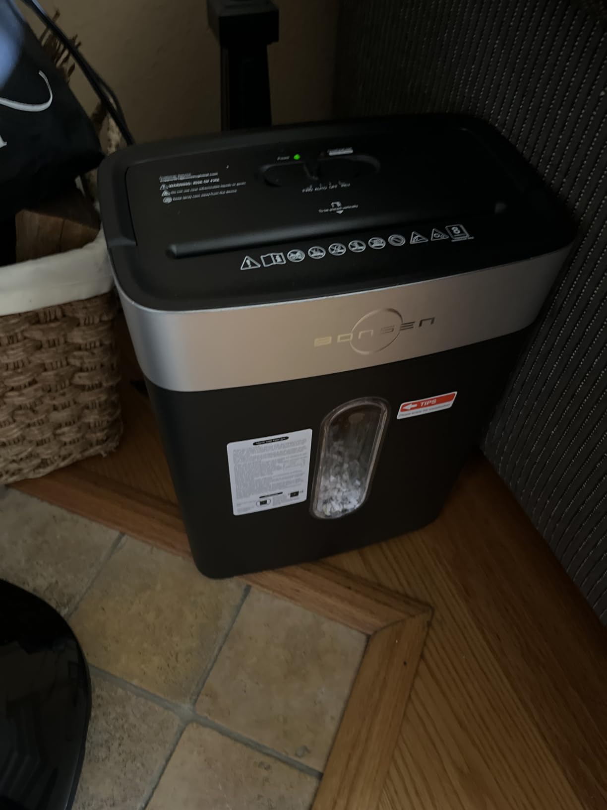 Bonsen 10-Sheet Cross Cut Paper Shredder for Home Office Heavy Duty | P-4, Portable Handle, 4 Gallons Bin, Paper and Credit Card Shredder, Black (S3201 New Version) customer photo 1
