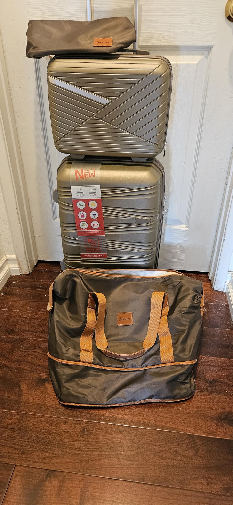 TRAVELEO 4 Piece Luggage Set PP Hardshell, Expandable Suitcase Set (20/24/28) with 14