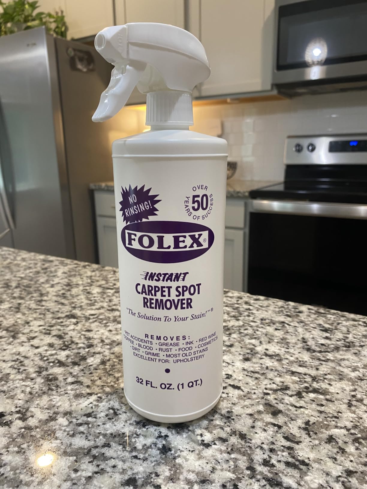 FOLEX Instant Carpet Spot Remover 32 oz - Powerful Stain Remover for Carpets, Upholstery & Rugs - Eliminates Pet Stains, Grease, Red Wine, Food, Makeup & More - With Reusable Cleaning Cloth - 1 Pack customer photo 1