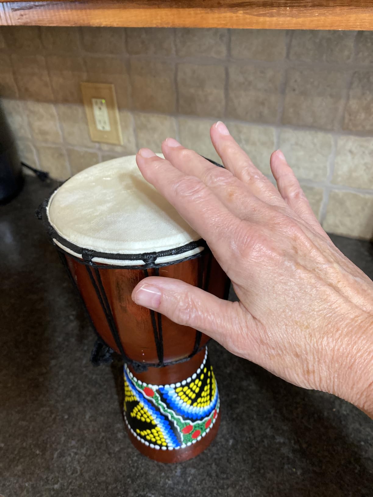 Wood Djembe Drum, 8.5'' x 16''Carved Mahogany African Drums with Goatskin Drumhead, West African Styled Professional Djembe Hand Drum Musical Instruments for Adults Beginners customer photo 2