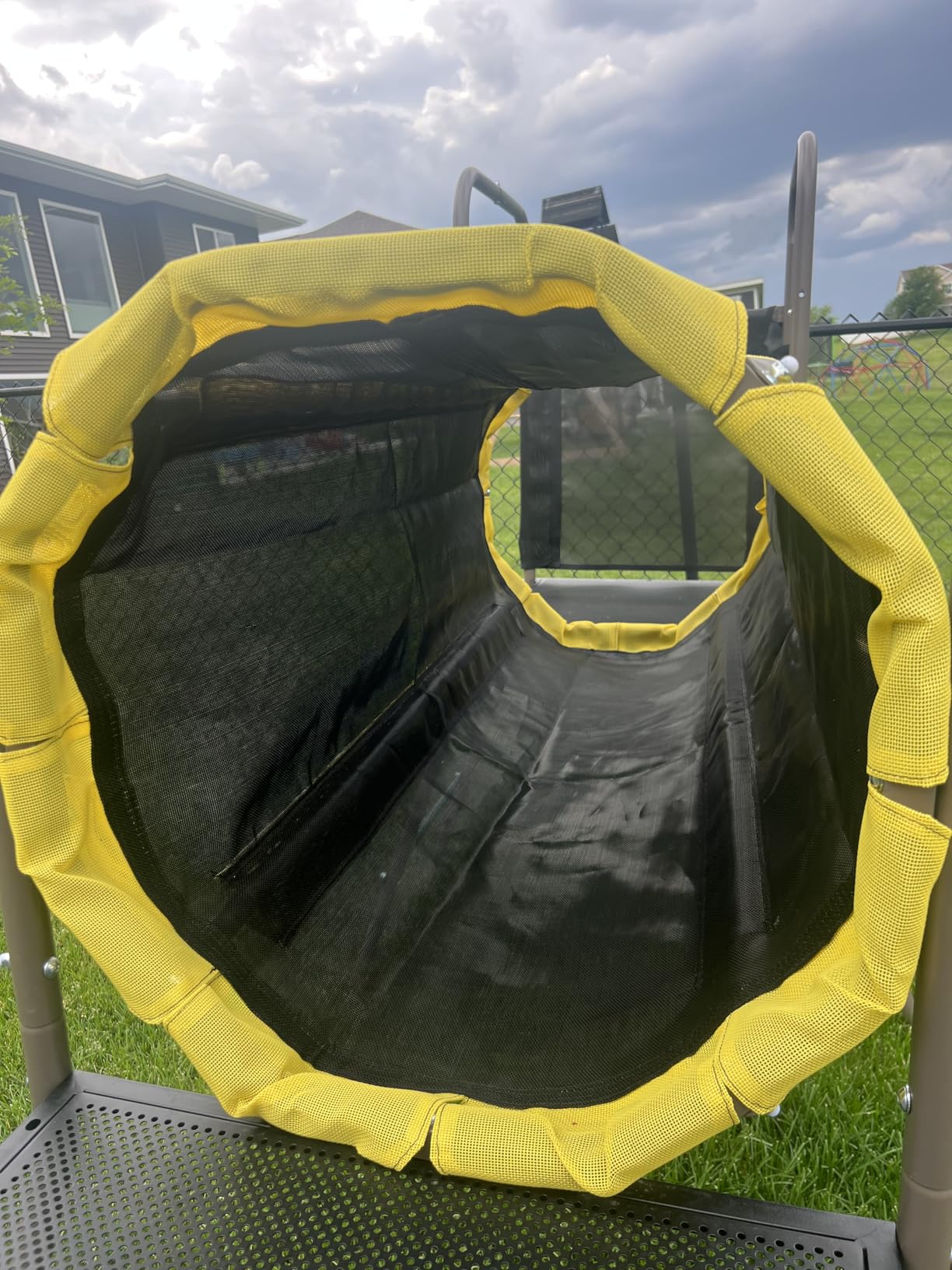 Hapfan 660lbs Swing Set with Slide, Crawl Tunnel and Monkey Bars for Backyard, 5 in 1 Metal Swingset Outdoor for Kids Aged 3-12 (Patent Pending) customer photo 1