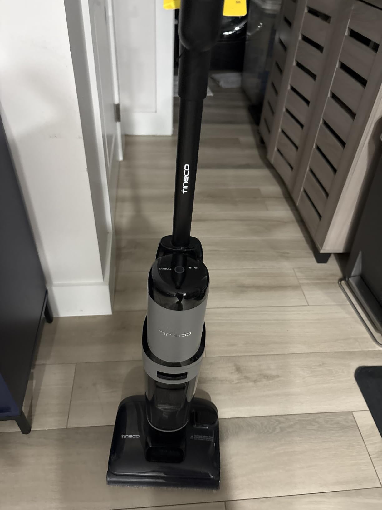 Tineco Floor ONE i5 Stretch Wet Dry Vacuum Cleaner, Vacuum & Mop in One Step, 20kpa Powerful Suction, 180 Degree Lay-Flat Design, Anti-Tangle Design, Dual-Sided Edge Cleaning customer photo 1
