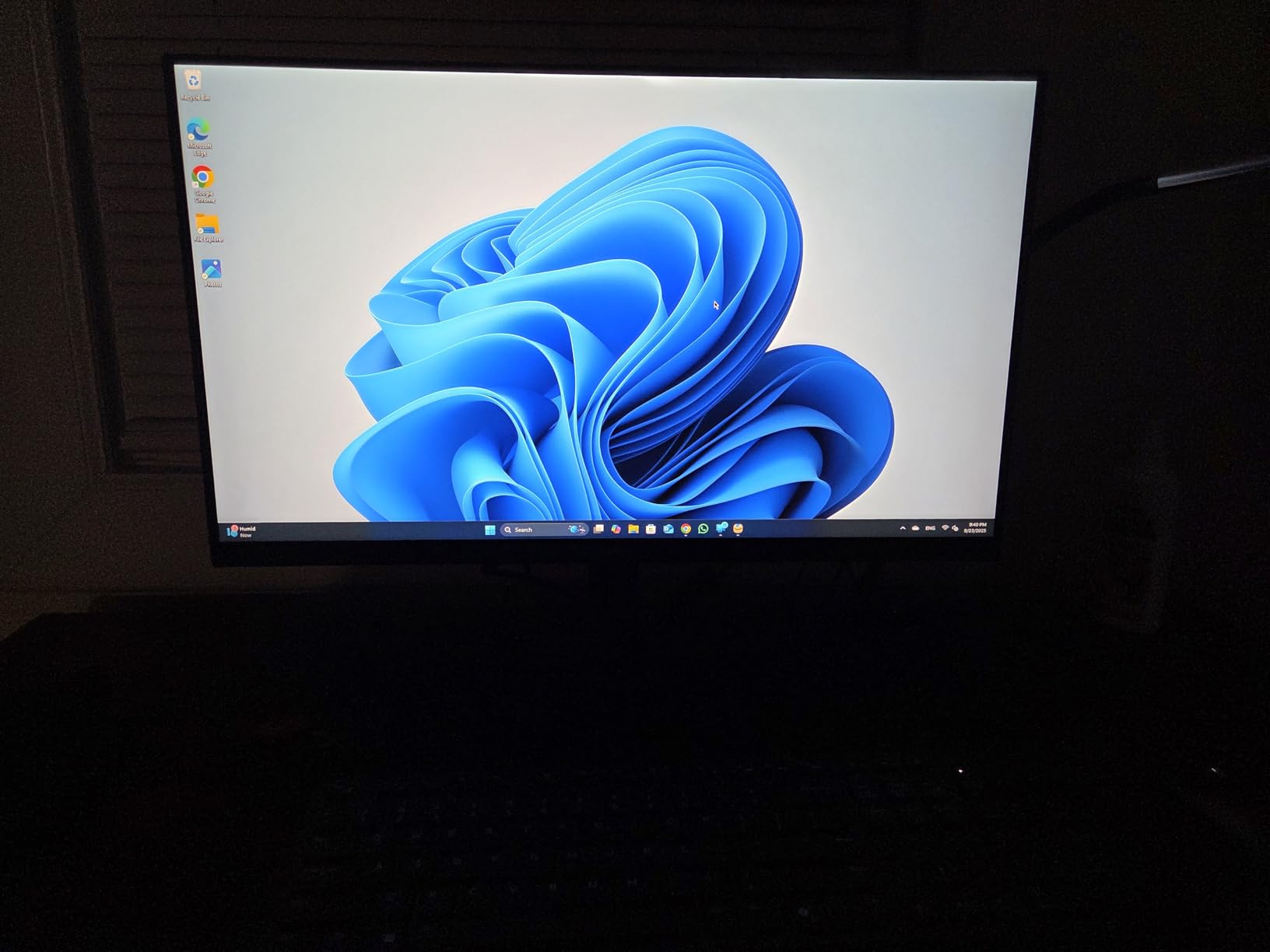 Dell Tower Desktop ECT1250 - Intel Core Ultra 7-265 Processor, UHD Graphics, 32GB Memory, 1TB M.2 SSD, 3.0 SD Card Reader, Wired Keyboard and Mouse, Windows 11 Home, Basic Onsite Service customer photo 2