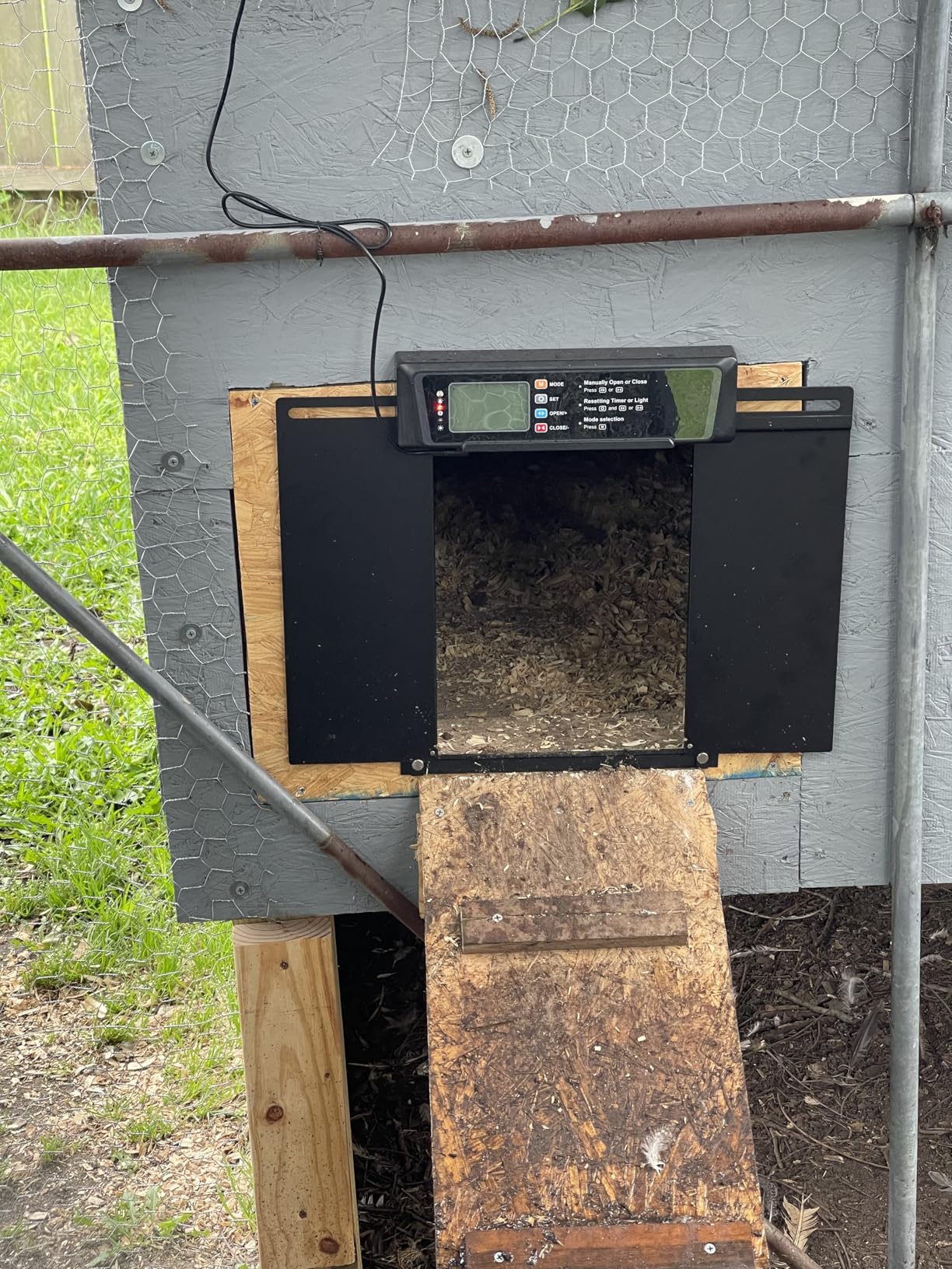 JUJOJB Automatic Chicken Coop Door Solar Powered with Timer & Light Sensor | Battery LCD Screen Automatic Chicken Door Opener With Remote Control, Aluminum, Anti-pinch, Fit Up To 20 lbs, Weatherproof customer photo 2