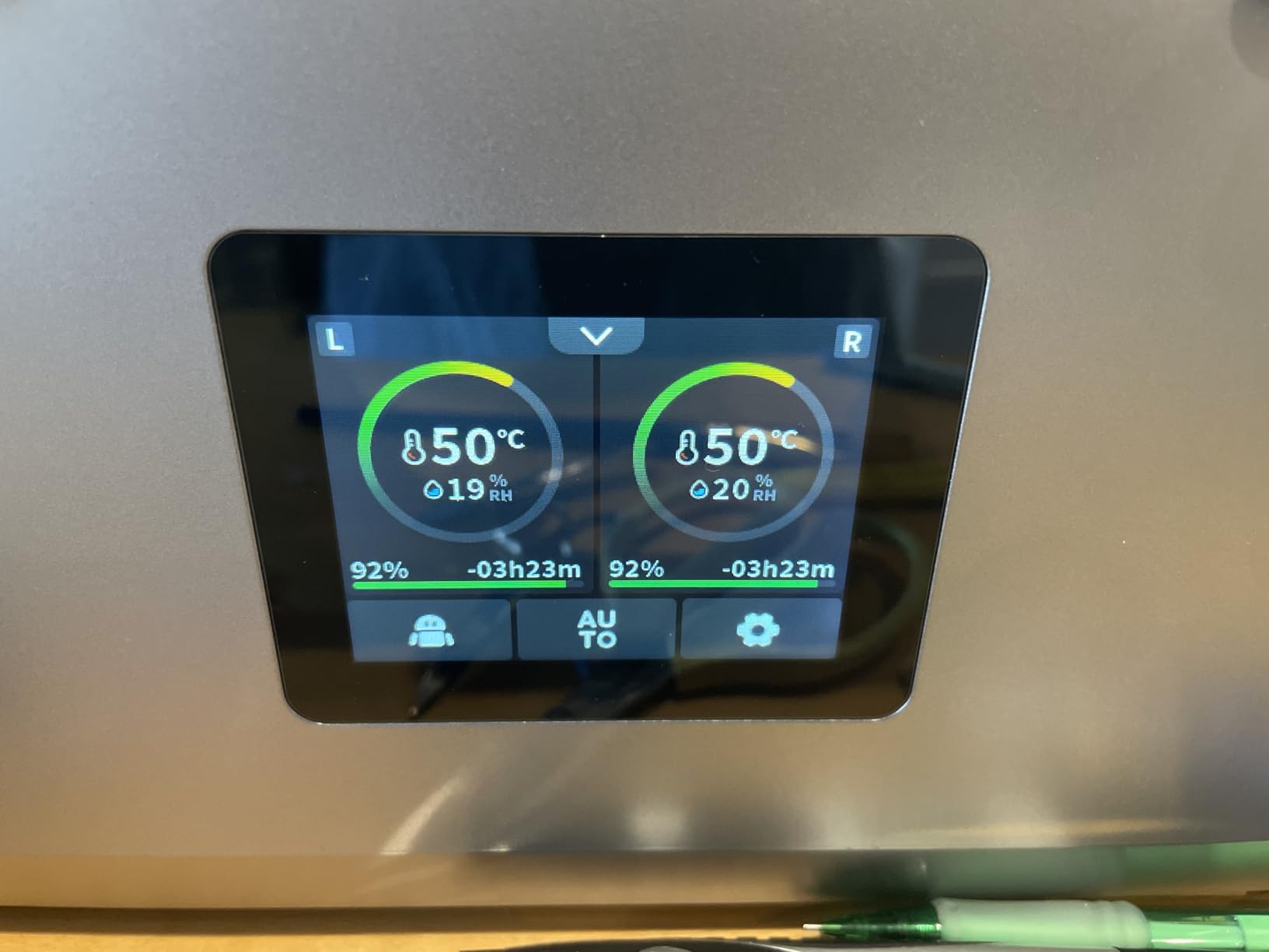 Creality Filament Dryer Box 4 Spools, Space Pi X4 Filament Storage Box, 200W PTC Heats Up to 85°C, Dual Heating Chambers, Fast Drying & Moisture-Free Storage, for PLA, PETG, TPU, ABS customer photo 2