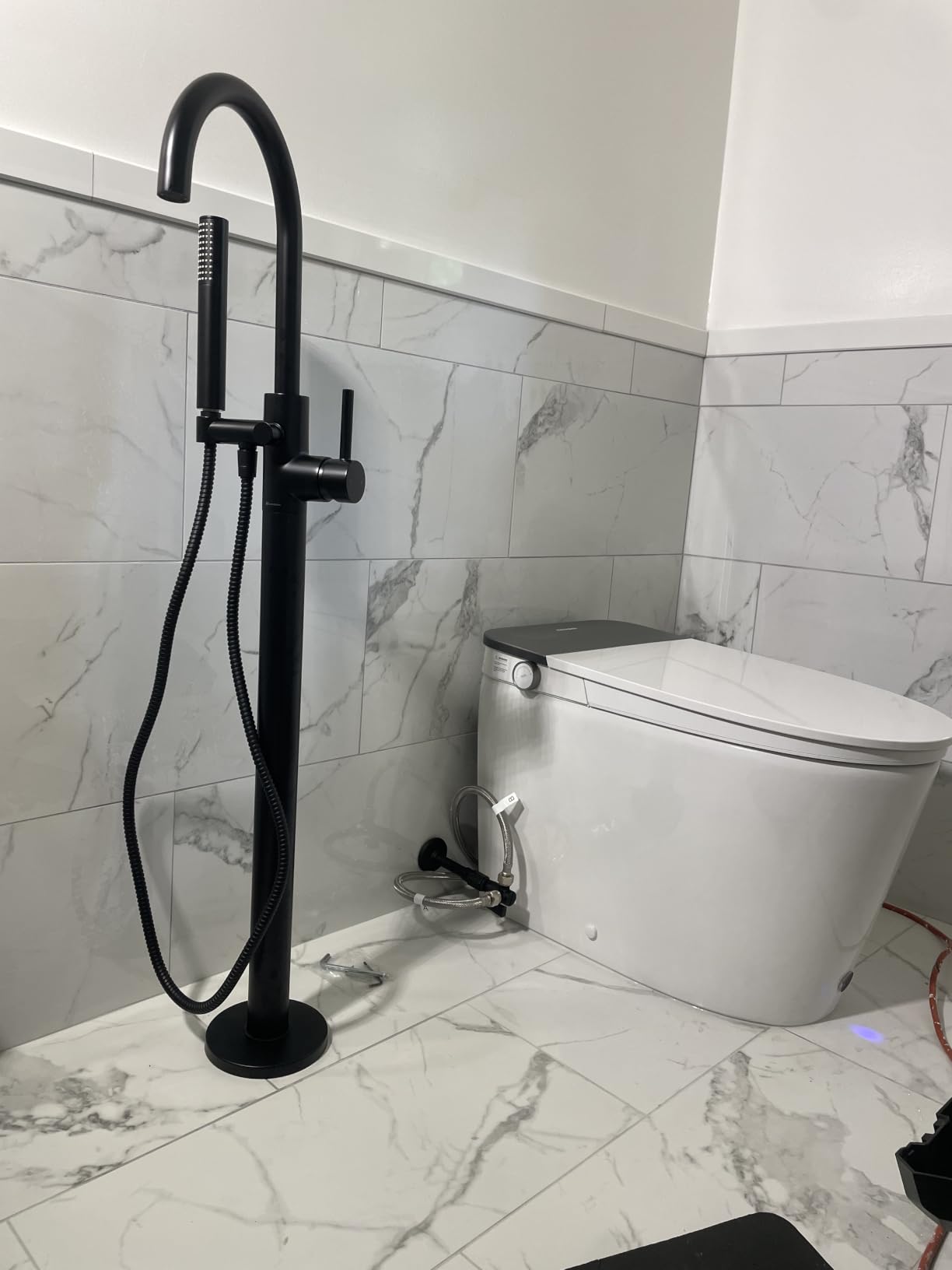 Smart Toilet With Bidet Built In Auto Open Close Lid CD-K030PRO | 1000g MaP Flush, Heated Comfort Seat & Foam Dispenser, Foot Sensor, Bidet Toilet with Tank, Quiet Flush, Warm Water, Dryer customer photo 1