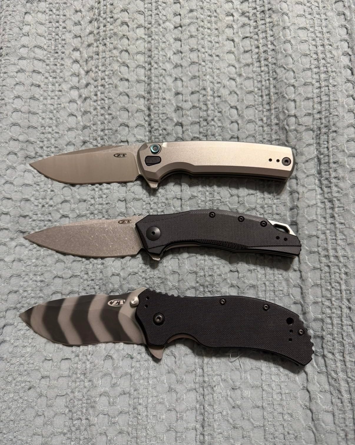 Zero Tolerance 0044, Folding Pocket Knife, 3.2 inch CPM S45VN Steel Blade, Titanium Handle, Button Lock, Made in USA customer photo 1
