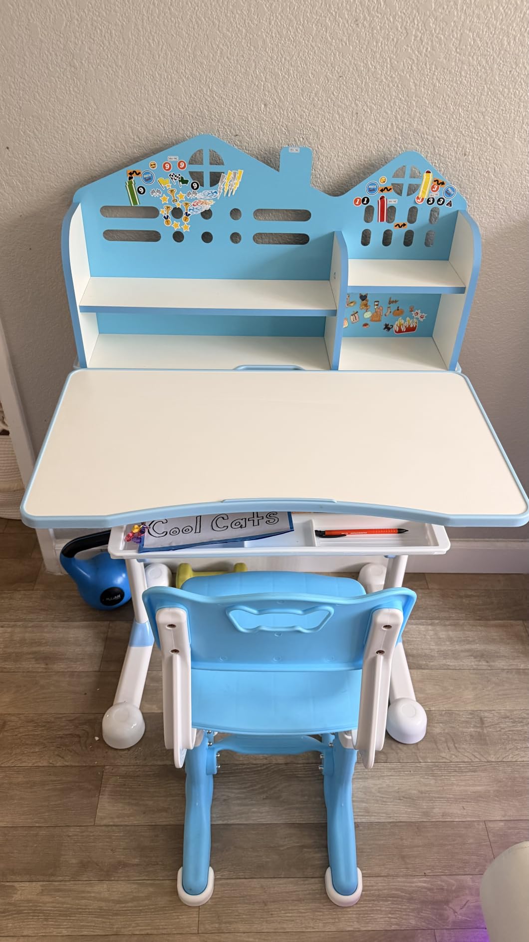 Kids Desk and Chair Set, Height Adjustable Kids Desk | Child's School Study Writing Tables with Bookstand and Storage Drawer, Widened Desktop with Desktop for Boys and Girls customer photo 1