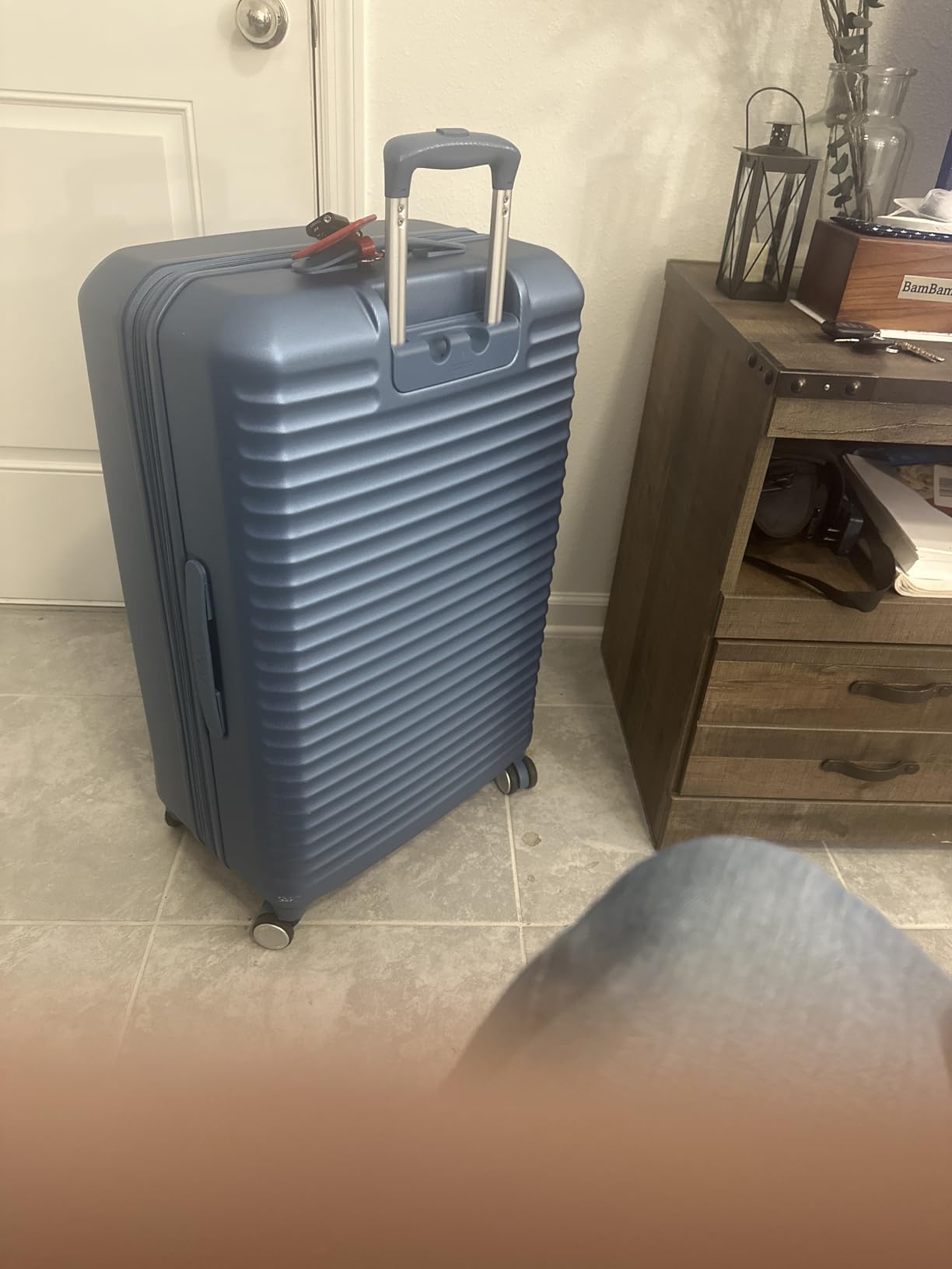 American Tourister Stratum 3.0 Carry-On Spinner, Airline Approved, Durable Hardside Luggage, Expands 1.5