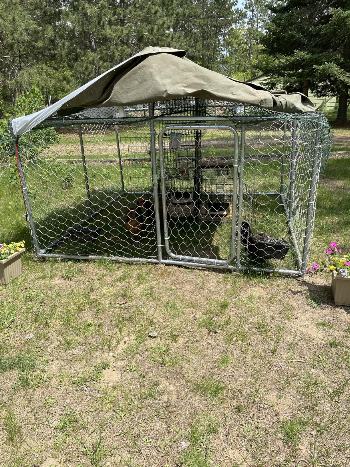 10x20 ft Outdoor Dog Kennel, Heavy Duty Dog Pens for Large Dogs | Heavy Duty & Rust Resistant & Waterproof Roof & Galvanized & Welded Wire & Durable & Dual Lock & w/ manual customer photo 1