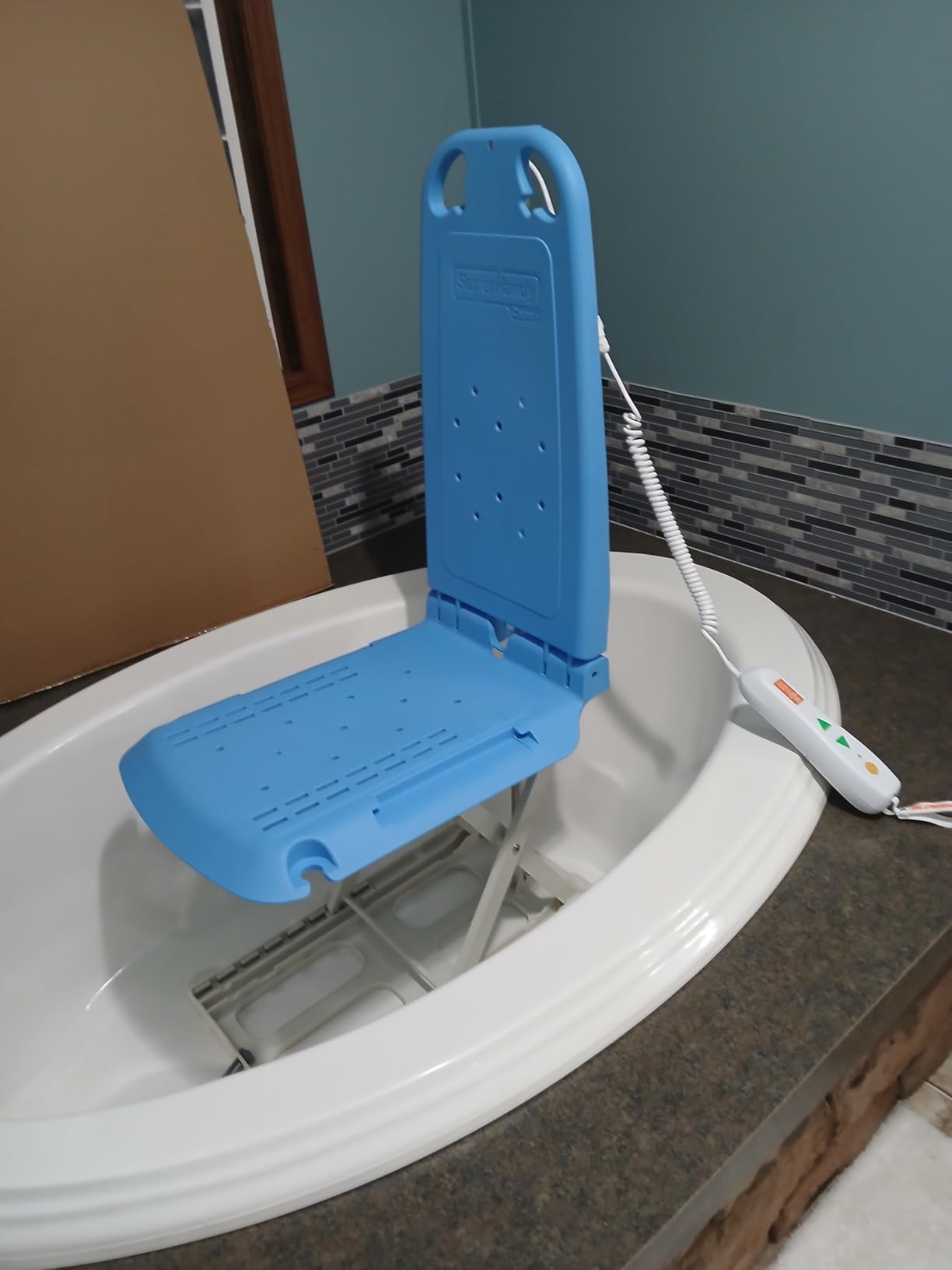 SuperHandy Portable Floor & Bath Lift - EVA Cushion, 26V 51.8Wh Battery, Lightweight 19 lbs, Foldable, 330 lb Capacity, IP68 Waterproof Lift for Seniors, Ergonomic Seat with Removable Panels (Pink) customer photo 1