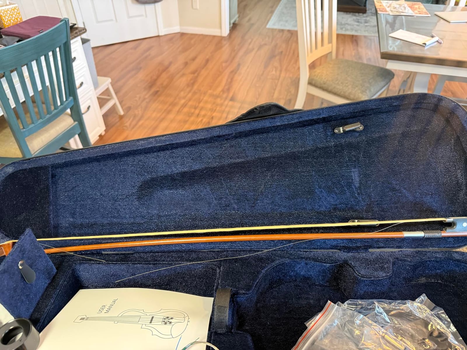Premium Carbon Fiber Electric Violin Full Size 4/4, Professional Electric Violin for Adults Beginner, Teens, Electric Fiddle Kit with Pro Pick Case -ZNDS-2303 customer photo 2