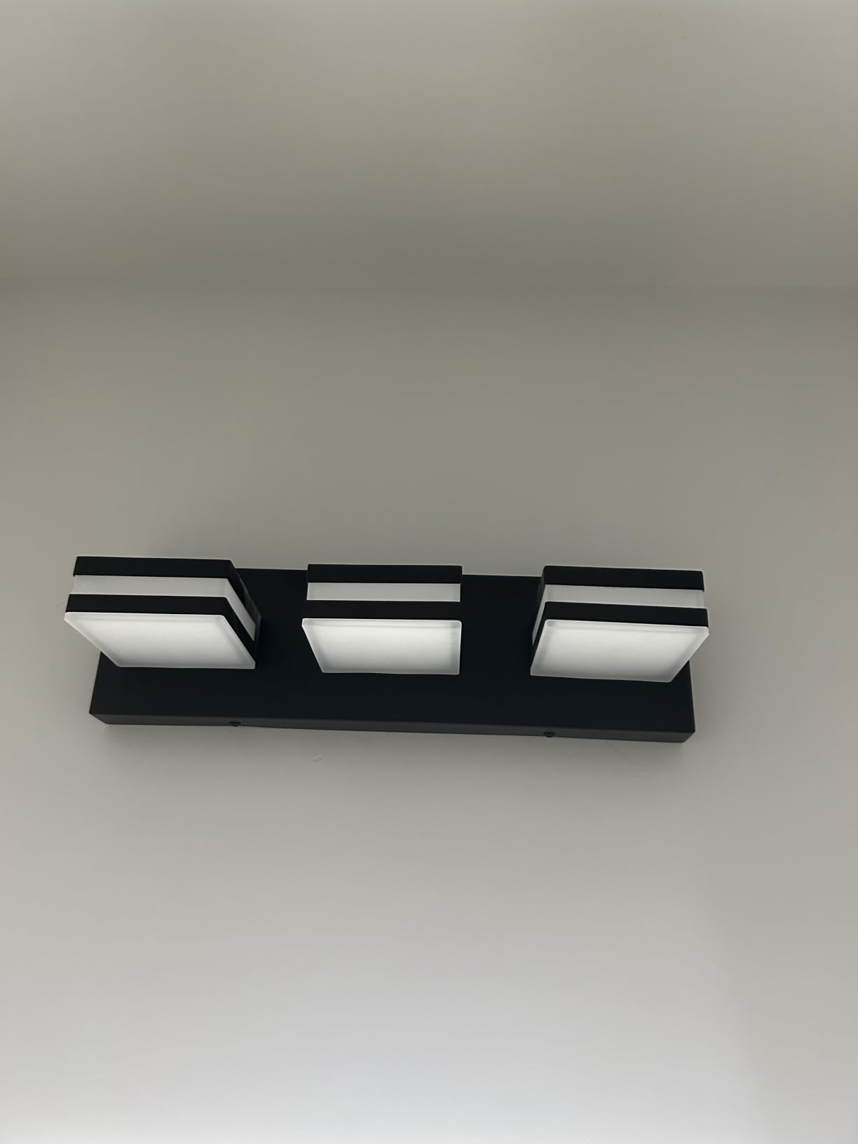 IZORRO LED Modern Bathroom Lights Fixtures(4-Light,Dimmable,360°Rotate),Matte Black Acrylic Wall Lighting,Vanity Lights for Bathroom Over Mirror - 6000k 24In (No Assembly Required) customer photo 2