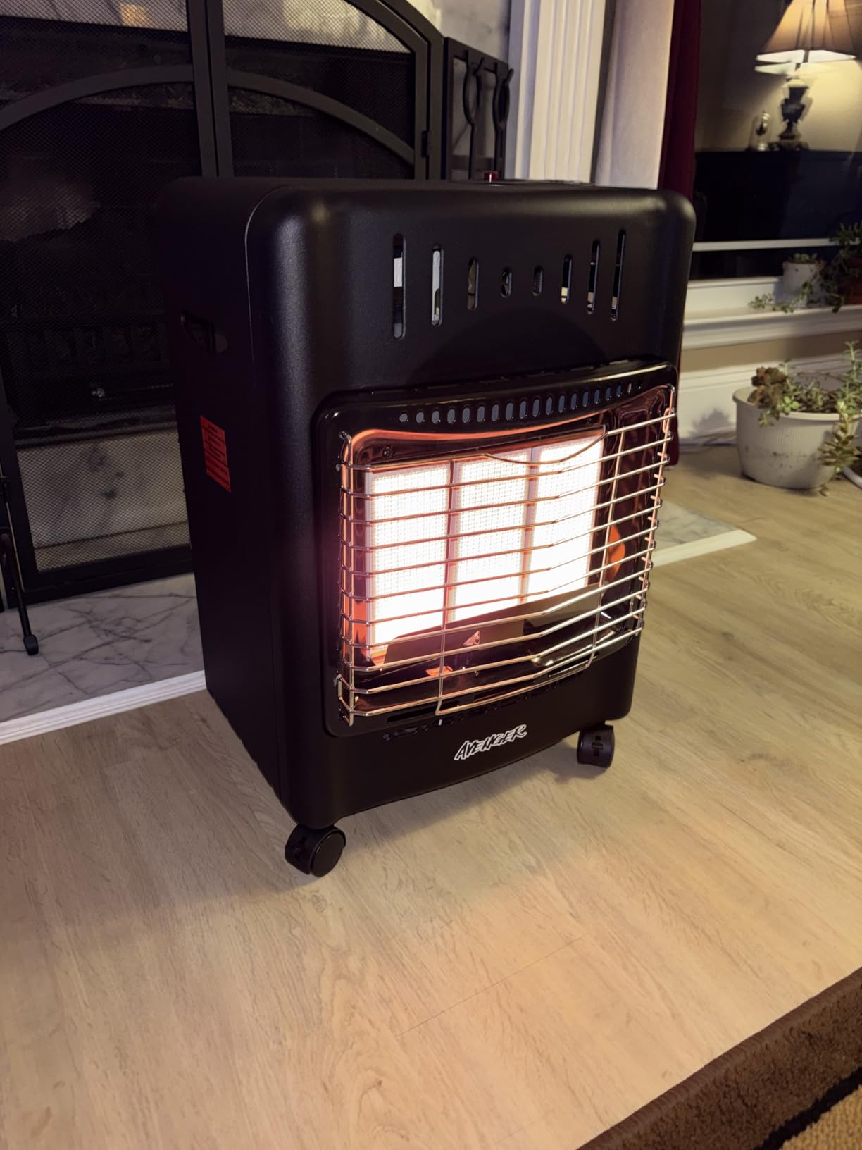 Avenger Portable Outdoor Propane Cabinet Heater - 18,000 BTU Radiant Gas Heater with Tip-Over & ODS Safety Shut-Off - Model # 22BF-A00 customer photo 1