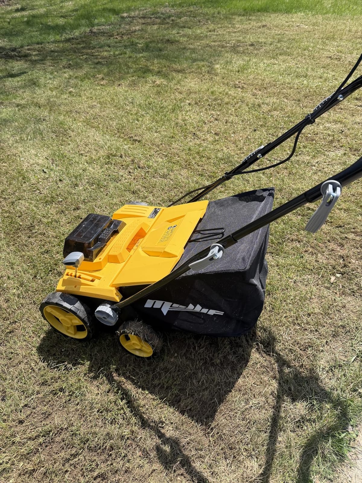 Cordless Lawn Dethatcher and Scarifier Compatible with Dewalt 20V Battery | Tool Only, 15