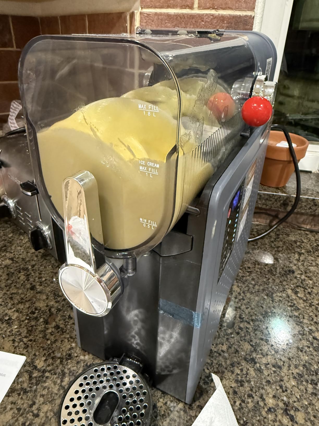 2-in-1 Slushie & Soft Serve Ice Cream Machine for Home, No Ice Needed customer photo 2