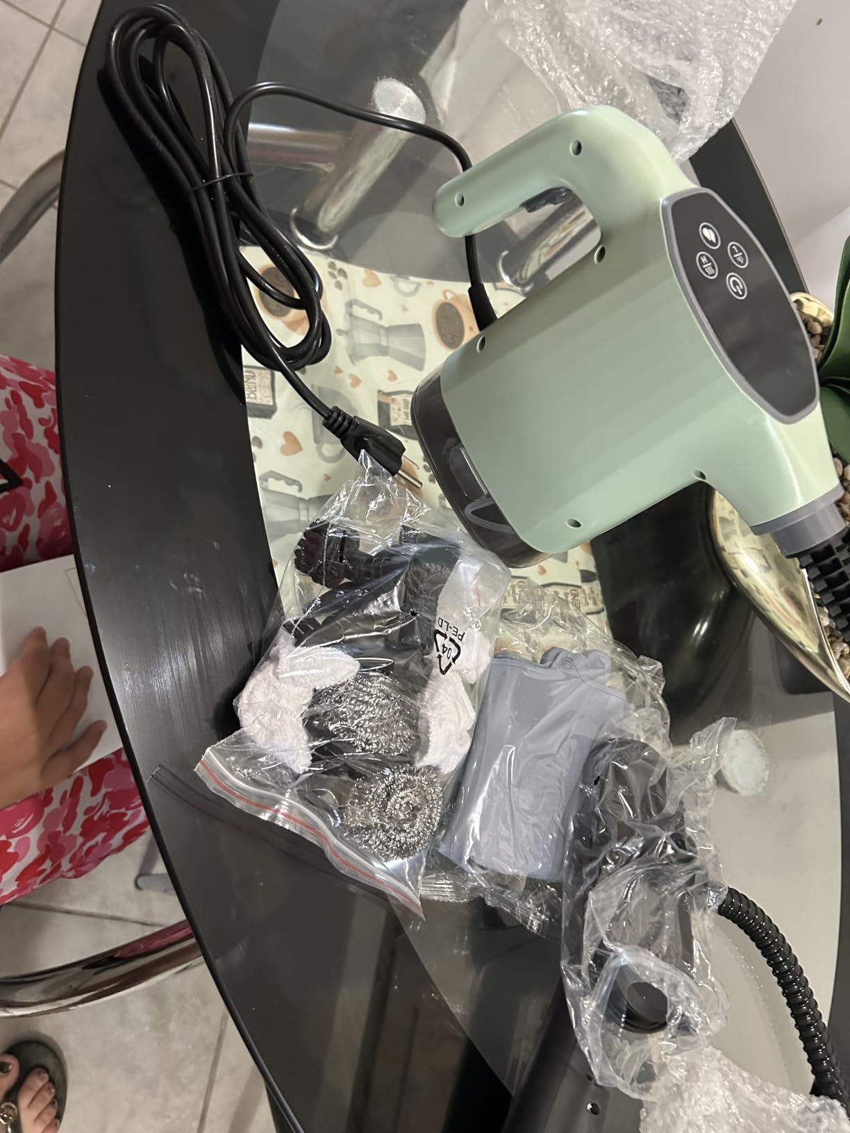 Handheld Steam Cleaner, Portable Steamer with 18PCS Accessories, 12s Fast Heating customer photo 1