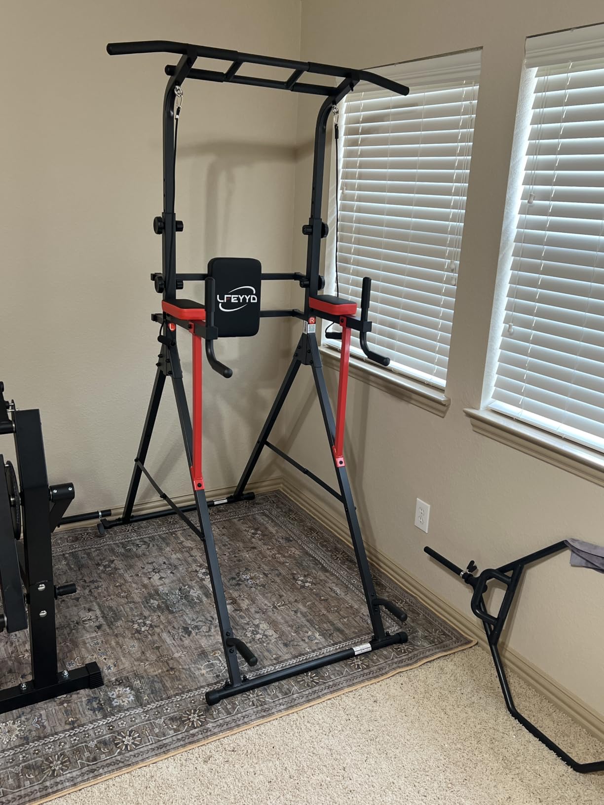 Power Tower Pull Up Bar Free Standing,Multi-Level Adjustable Height Dip Station, Multi-Grip Handles,Backrest,Home Gym Strength Training Equipment with Power Elastic Ropes 400LBS Capacity customer photo 2