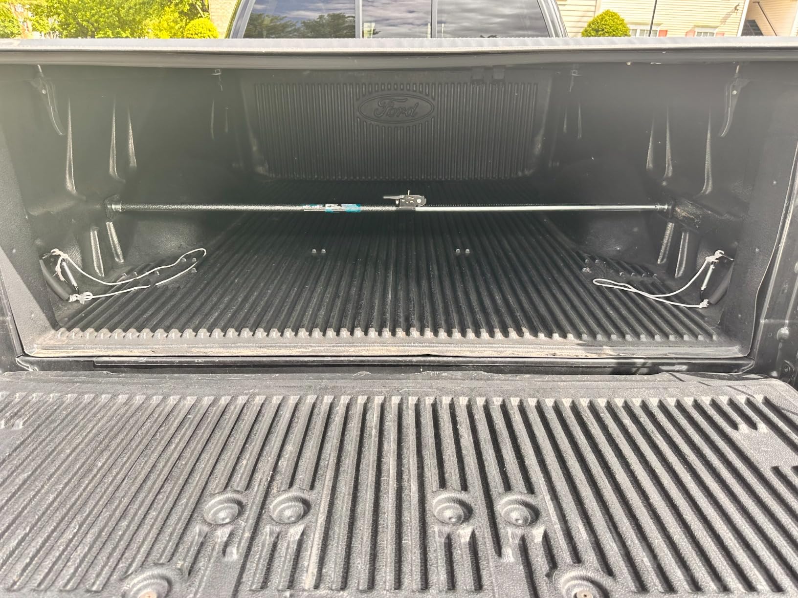 Keeper Adjustable Cargo Bar for Pickup Truck Bed, Ratcheting Cargo Bar, Ideal Work Truck Accessories, Black/Silver, 40