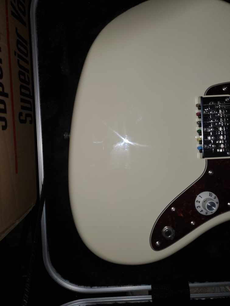 SKB Shaped Electric Hardshell - TSA Latch, Over-Molded Handle (1SKB-FS-6) customer photo 1