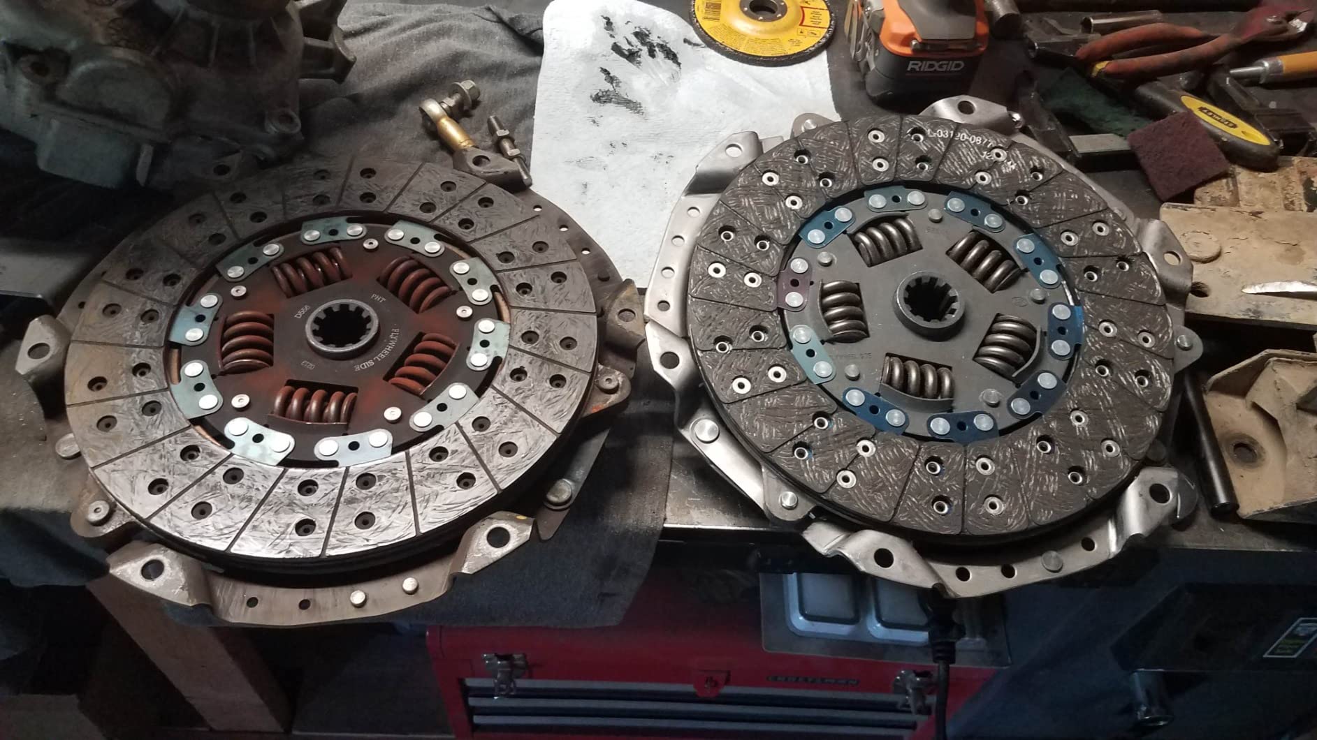 Schaeffler LuK 05-065, Clutch Kit, RepSet with release bearing, Compatible with Dodge B250 92-93, Dakota 92-99; Jeep Cherokee 94-01, Grand Cherokee 94-96, Wrangler 94-95/97-06 customer photo 2