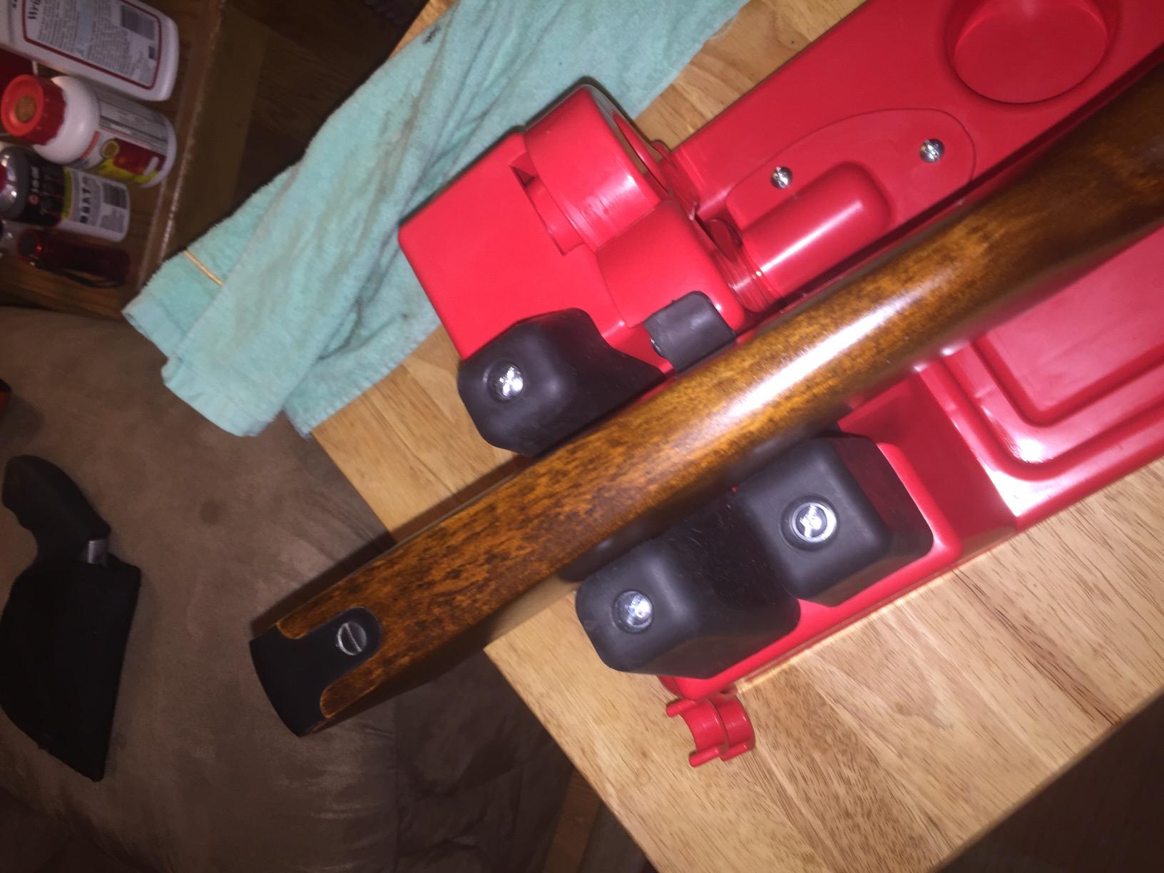 MTM GV30 Gun Vise for Gunsmithing work and Cleaning Kit, Free Standing, 11 Compartments, USA Made, Red customer photo 1