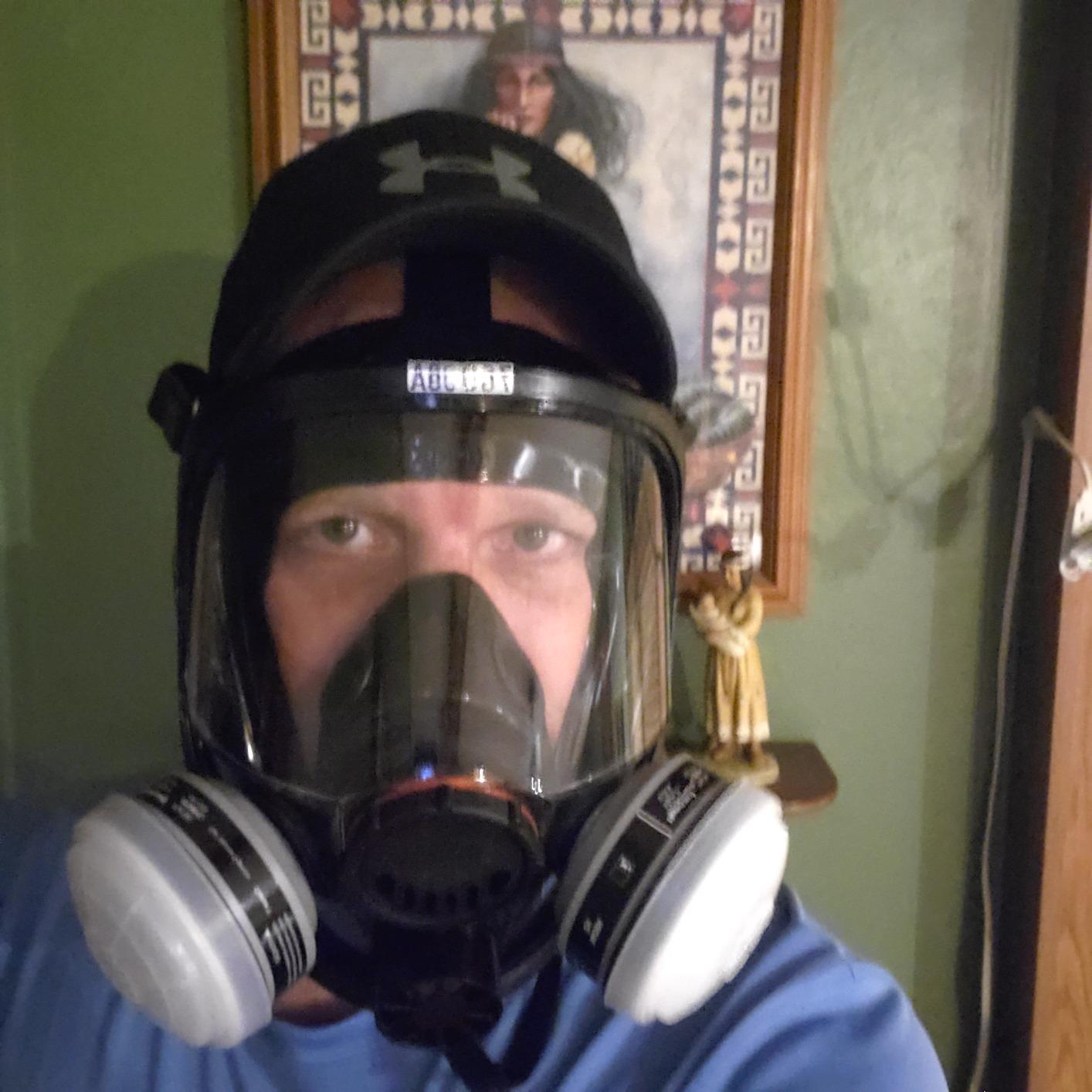 Miller Honeywell Safety Products 760008A Safety Products, 7600 Series Full Facepiece Respirator, Dual Cartridge, Medium/Large customer photo 2